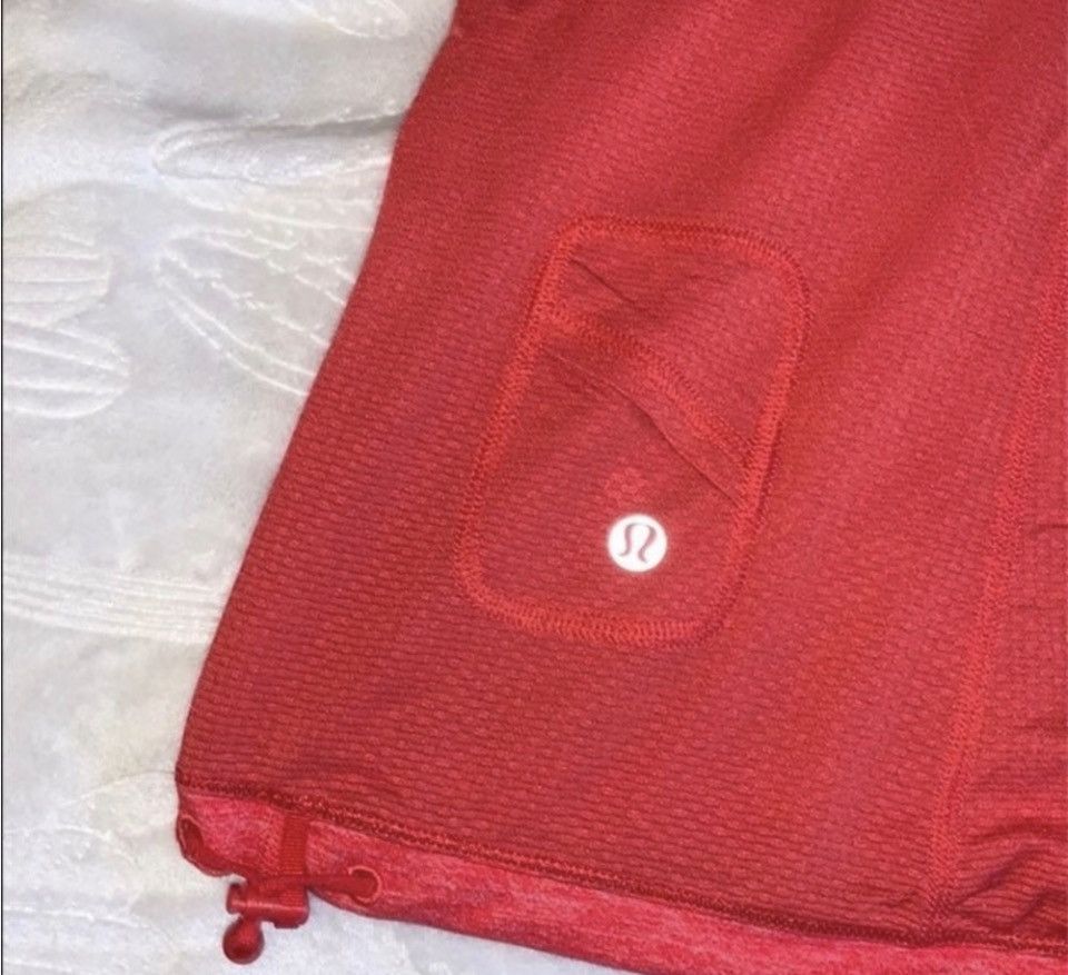 Lululemon Lululemon Run: Willpower Tech Short Sleeve Tee Top Red sz.6 Size S / US 4 / IT 40 - 6 Thumbnail