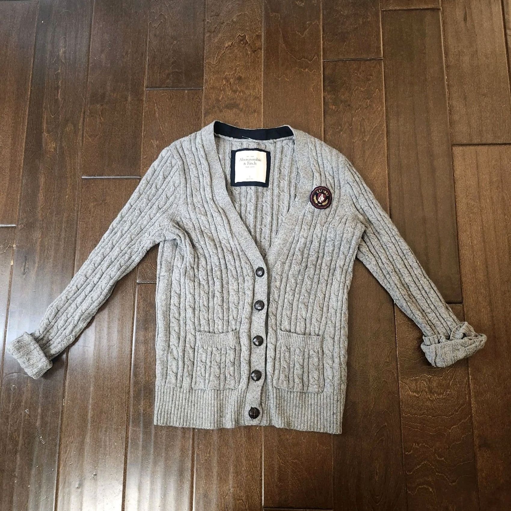 Abercrombie & Fitch Abercrombie & Fitch Womens Small Gray Cable Knit Cardigan Shirt Adult Small Gray Cardigan Size S / US 4 / IT 40 - 2 Thumbnail