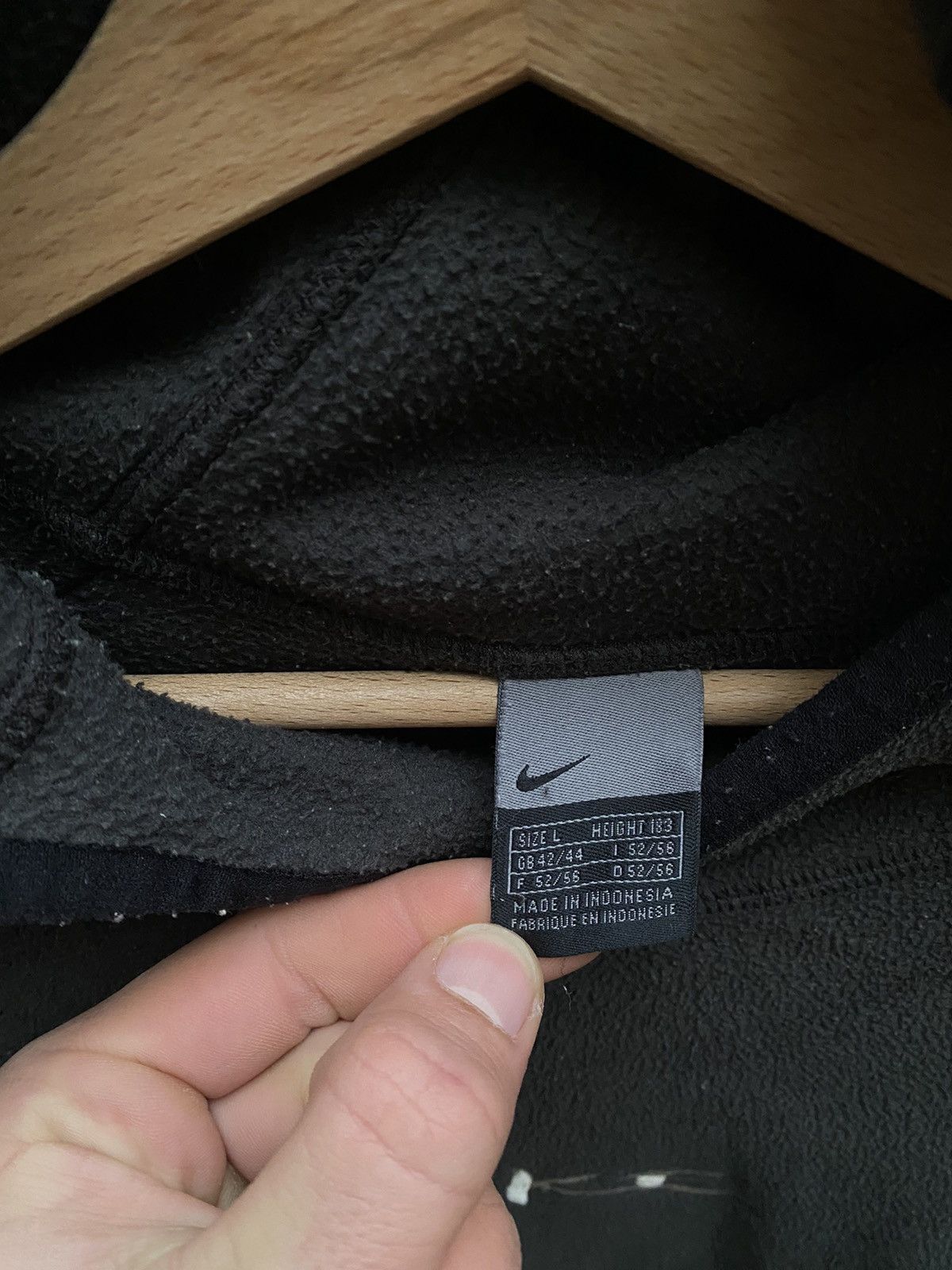 Nike × Vintage Vintage Nike Embroidered Logo Y2K Ninja Fleece Hoodie Size US L / EU 52-54 / 3 - 3 Thumbnail