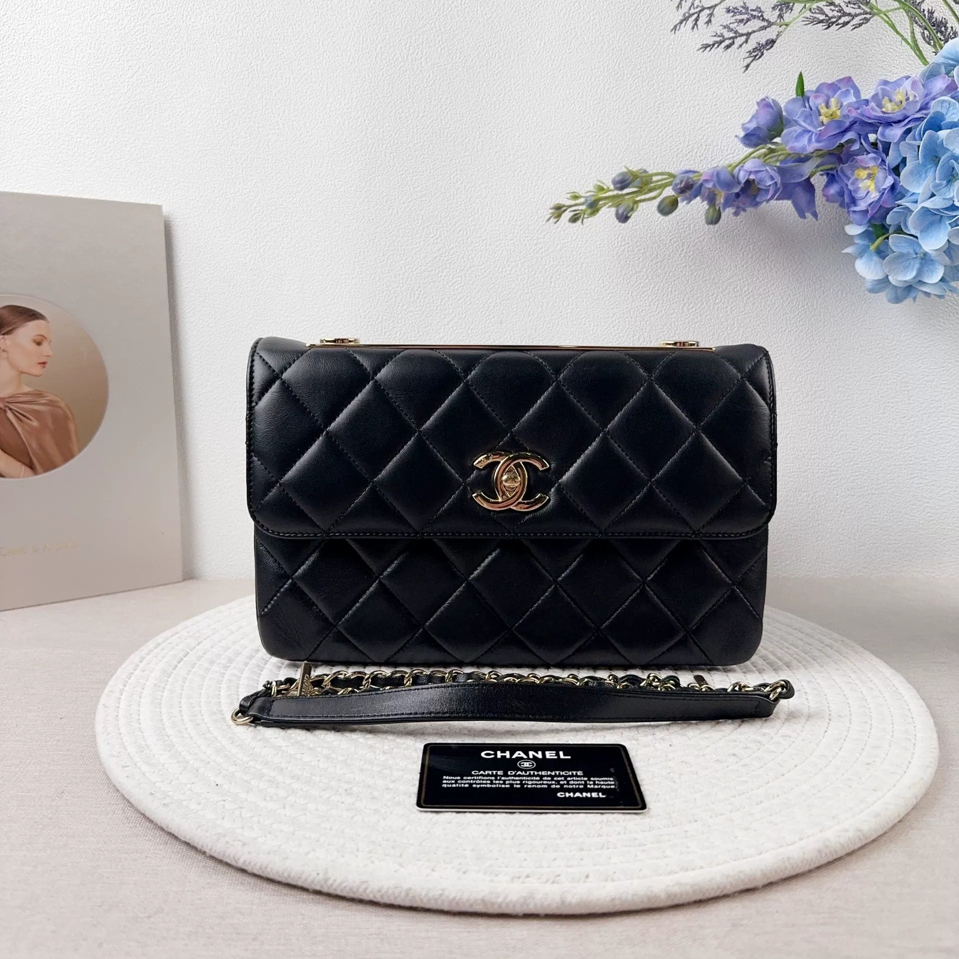 Chanel Pre-loved Bag Very good condition Size ONE SIZE - 1 Thumbnail