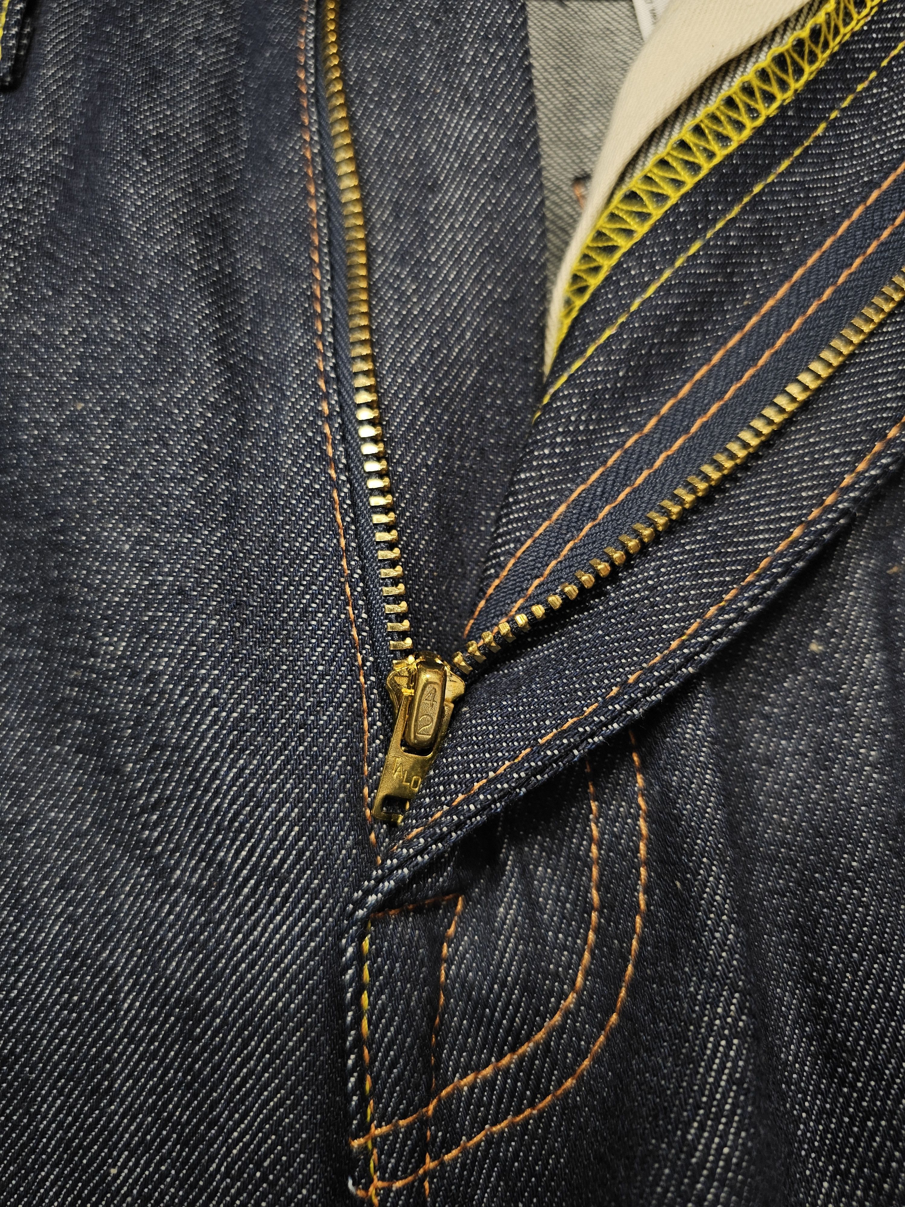 Levi's Vintage Clothing Levi's Vintage Clothing 1950's 701 Big E Selvedge Japan Made Size 27" / US 4 / IT 40 - 9 Thumbnail