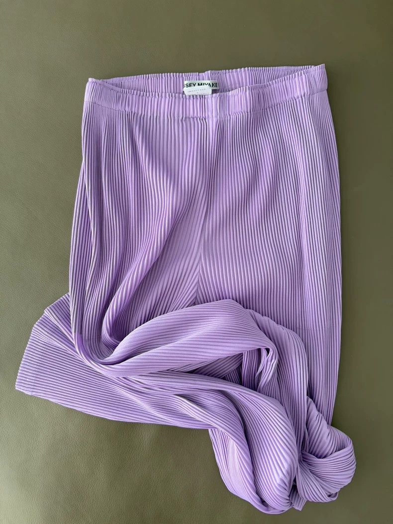Issey Miyake Issey Miyake size:2 Pink pleated trousers Size 22" - 2 Thumbnail