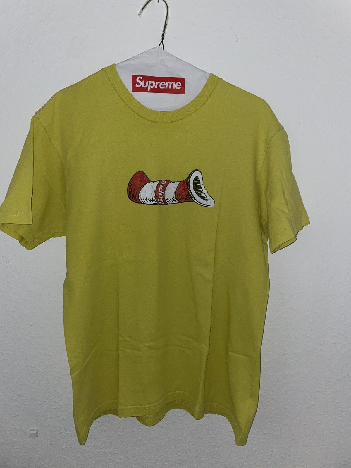 Supreme Supreme T-Shirt M Yellow Cat in the Hat Size US M / EU 48-50 / 2 - 1 Thumbnail