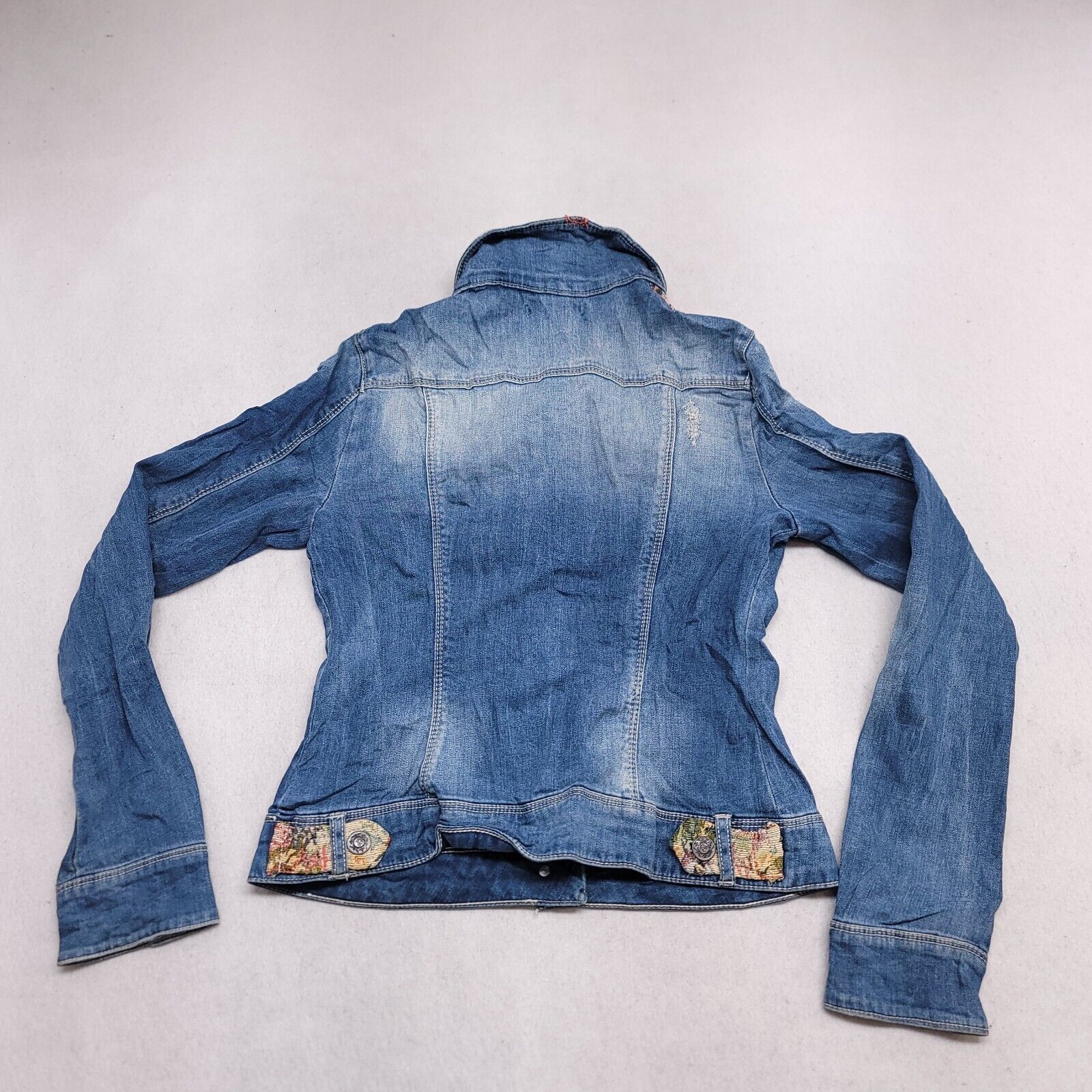 Forever 21 Forever 21 Button Up Denim Jean Jacket Womens Size L Blue Size L / US 10 / IT 46 - 11 Thumbnail