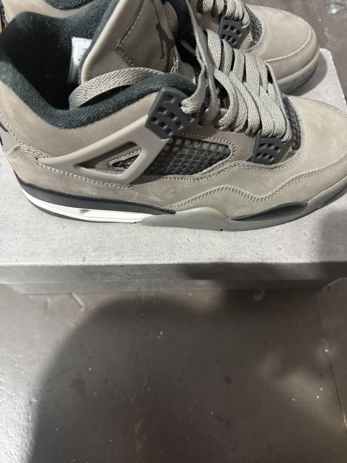 Jordan Brand Air Jordan 4 Retro 'Cave Stone' Size US 8 / EU 41 - 4 Thumbnail