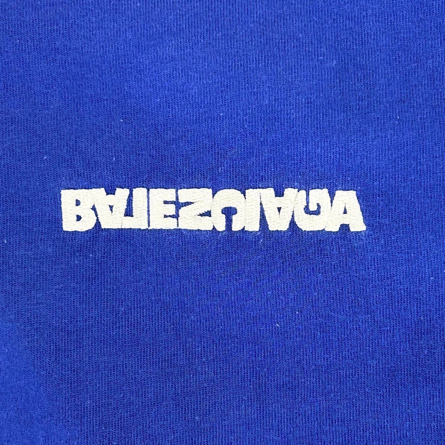 Balenciaga Balenciaga SS23 Inverted Logo Crewneck Short Tee M Size US M / EU 48-50 / 2 - 7 Thumbnail
