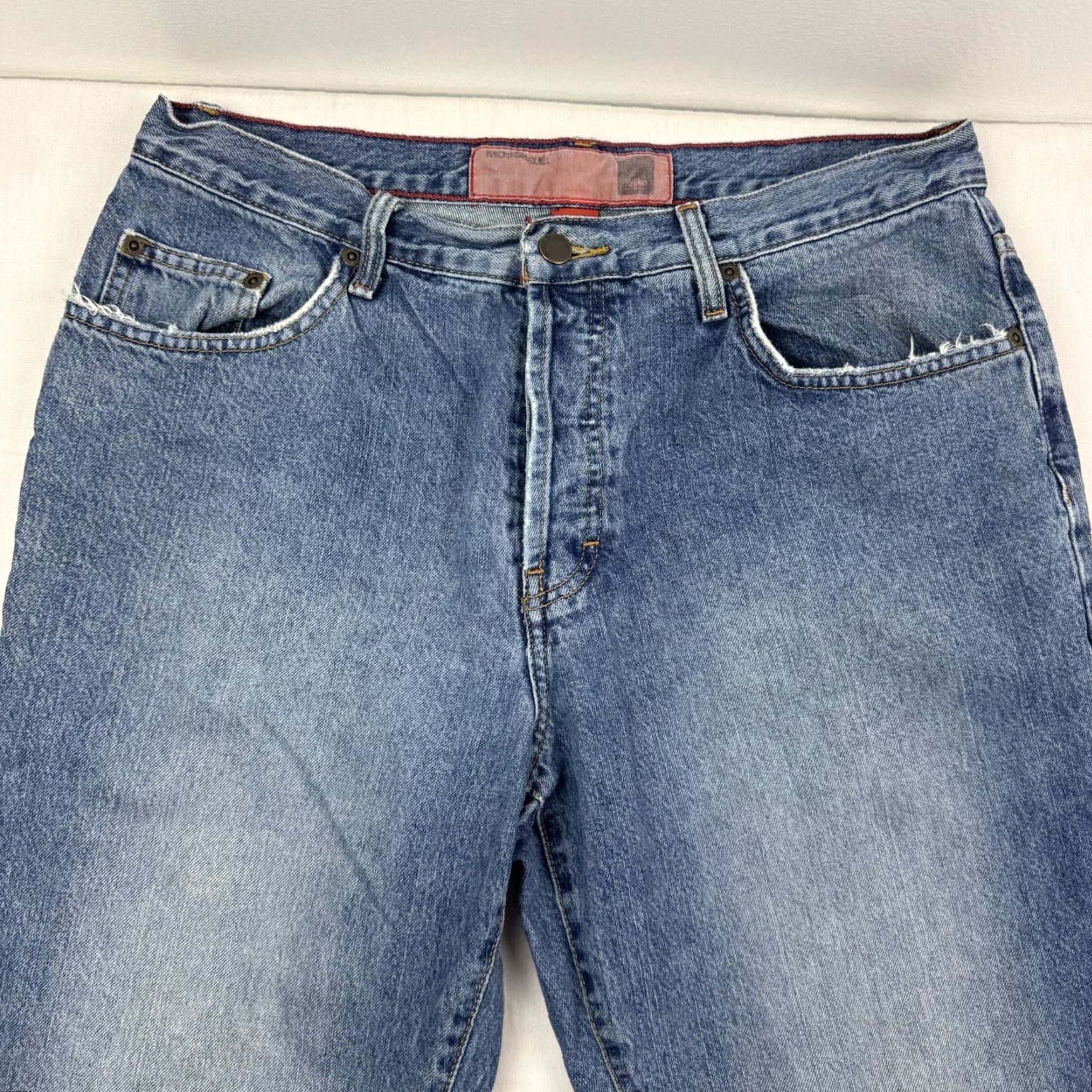 Mossimo VINTAGE Mossimo Jeans Button Fly 33x32 Adult Men Hipster Punk Y2K Skater Bootcut Blue Denim Cotton Regular Inseam 32 Mens Size US 33 - 3 Thumbnail