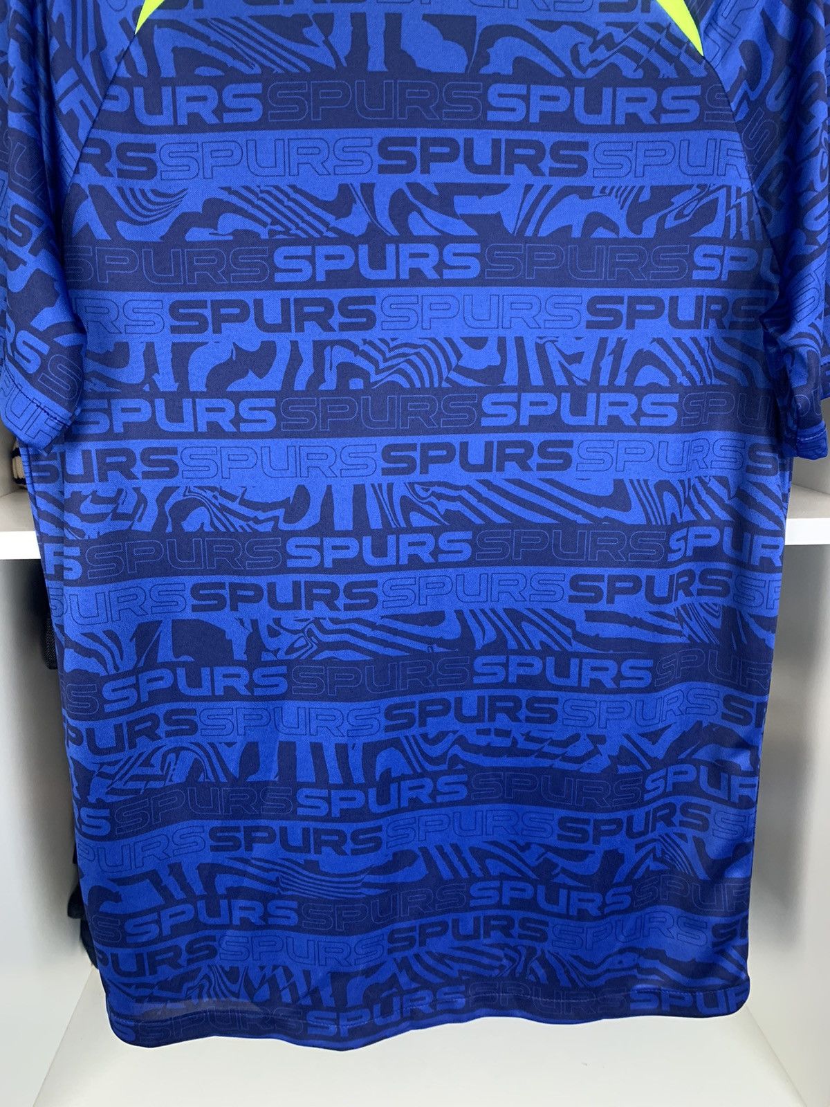 Nike Nike Tottenham Hotspur 2022/2023 Jersey Size US M / EU 48-50 / 2 - 20 Thumbnail