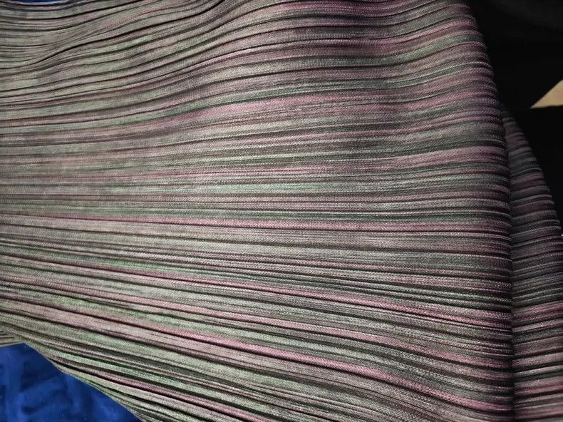 Issey Miyake Issey Miyake Grey pleated trousers Size 31" - 2 Thumbnail
