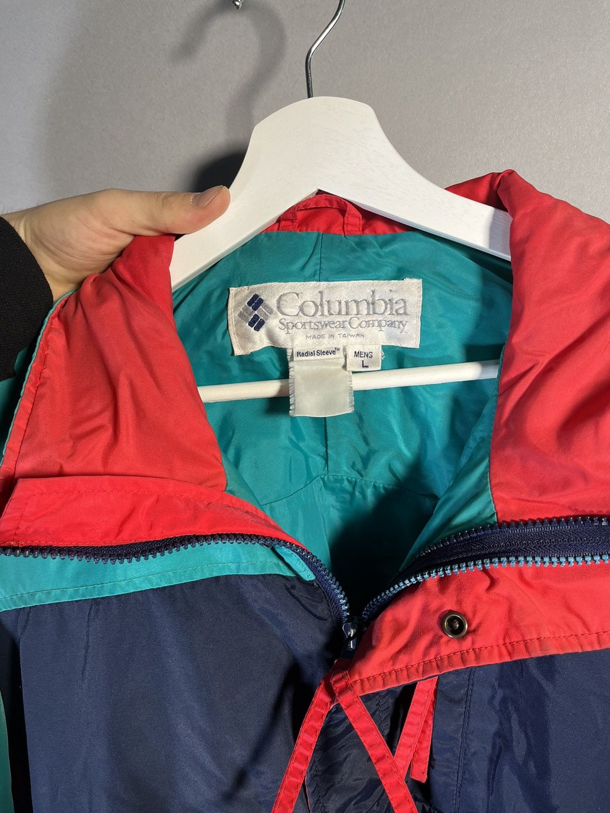 Columbia × Vintage Vintage Vaporwave Columbia Gizzmo Winter Jacket Size US L / EU 52-54 / 3 - 3 Thumbnail