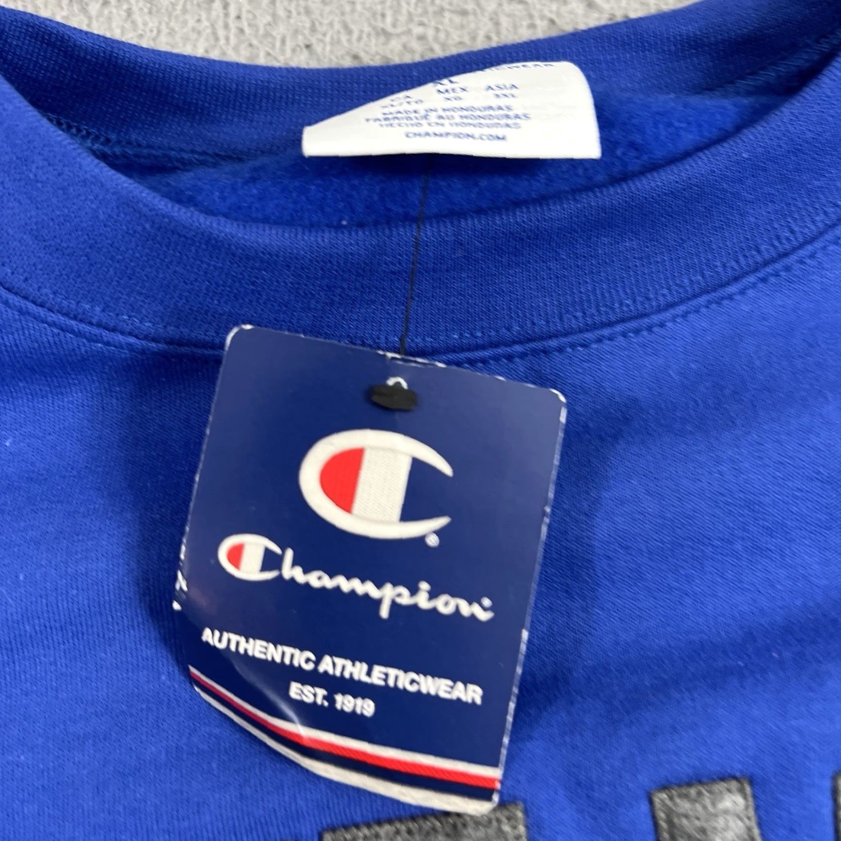 Champion Champion Sweater Mens XL Blue Pullover Sweatshirt Crew Neck 100% Cotton Blend Knit Logo: Champion, Regular Fit, Long Sleeve, Sport/Classic Casualwear Size US XL / EU 56 / 4 - 3 Thumbnail