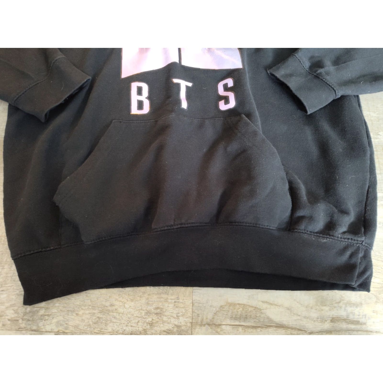 Vintage Pacific & Co. BTS K-Pop Boy Band Hoodie Unisex Adults L Gray Graphic Print Pullover Hooded Sweatshirt Size US L / EU 52-54 / 3 - 3 Thumbnail