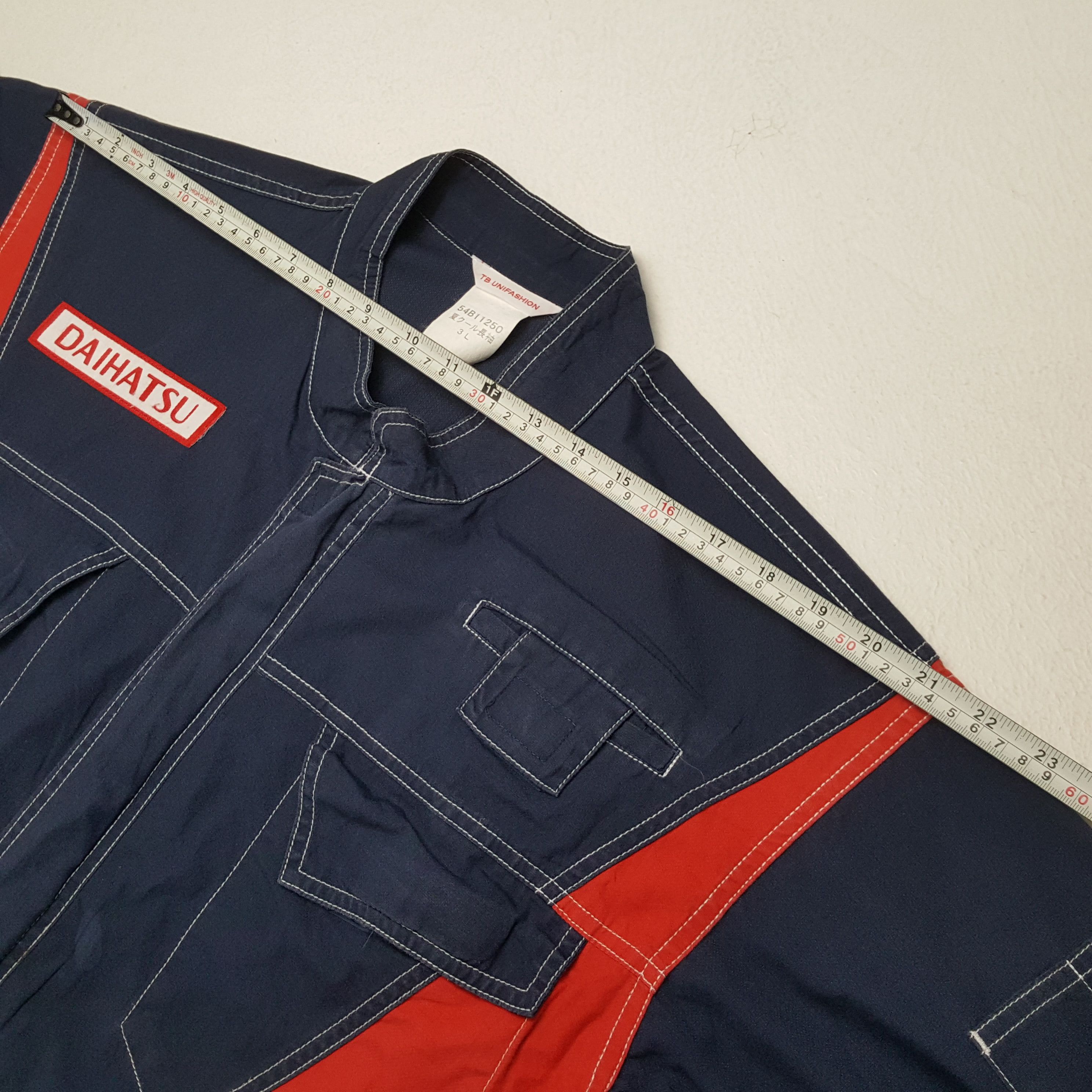Vintage Vintage DAIHATSU Japanese Motorsports Crew Coverall Jacket Size US XL / EU 56 / 4 - 9 Thumbnail