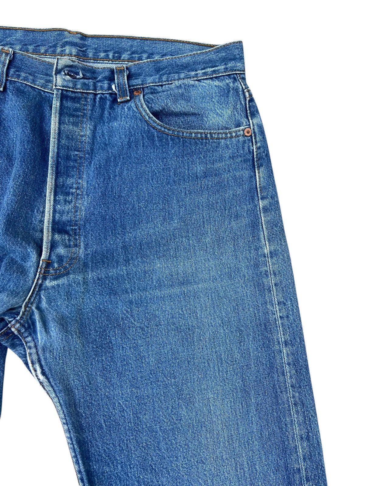 Levi's Vintage 1980s Levi’s 501 Blue Denim Regular Jeans Size US 35 - 11 Thumbnail