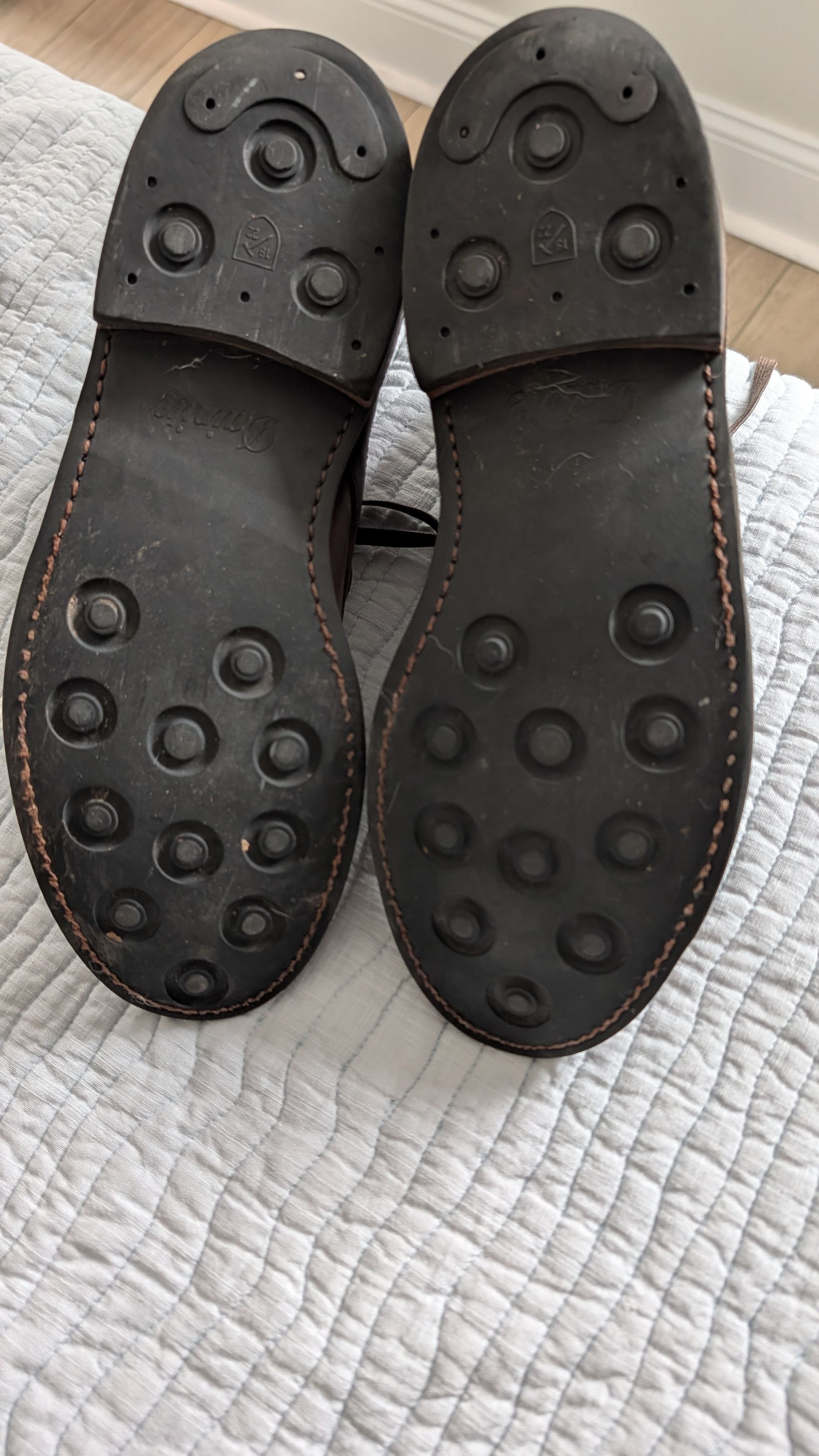 Allen Edmonds Higgins Mills 10.5B by Allen Edmonds - Brown Chromexcel Size US 10.5 / EU 43-44 - 1 Thumbnail