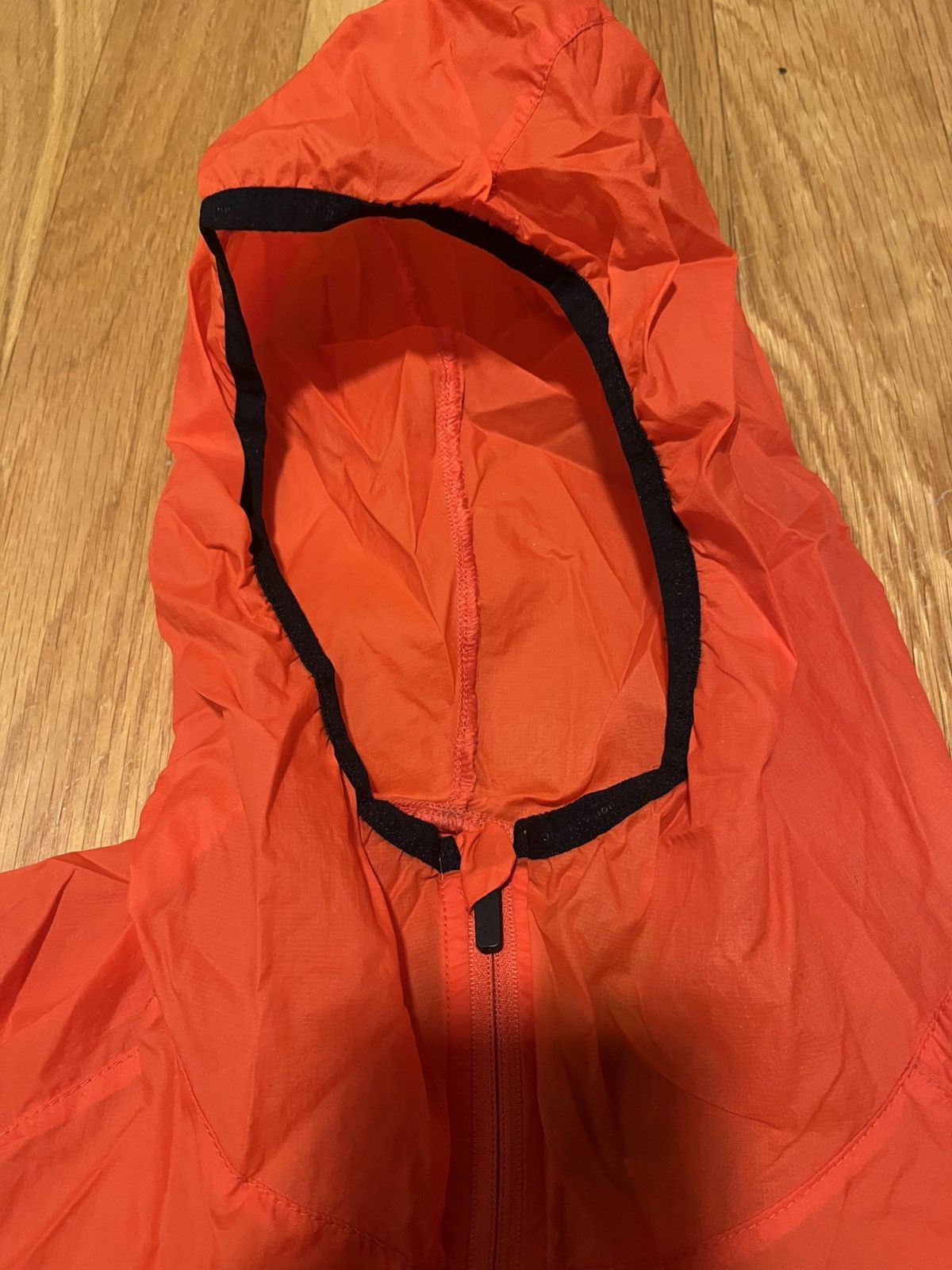 District Vision District Vision DWR Windbreaker Orange Shell Size M Size US M / EU 48-50 / 2 - 4 Thumbnail
