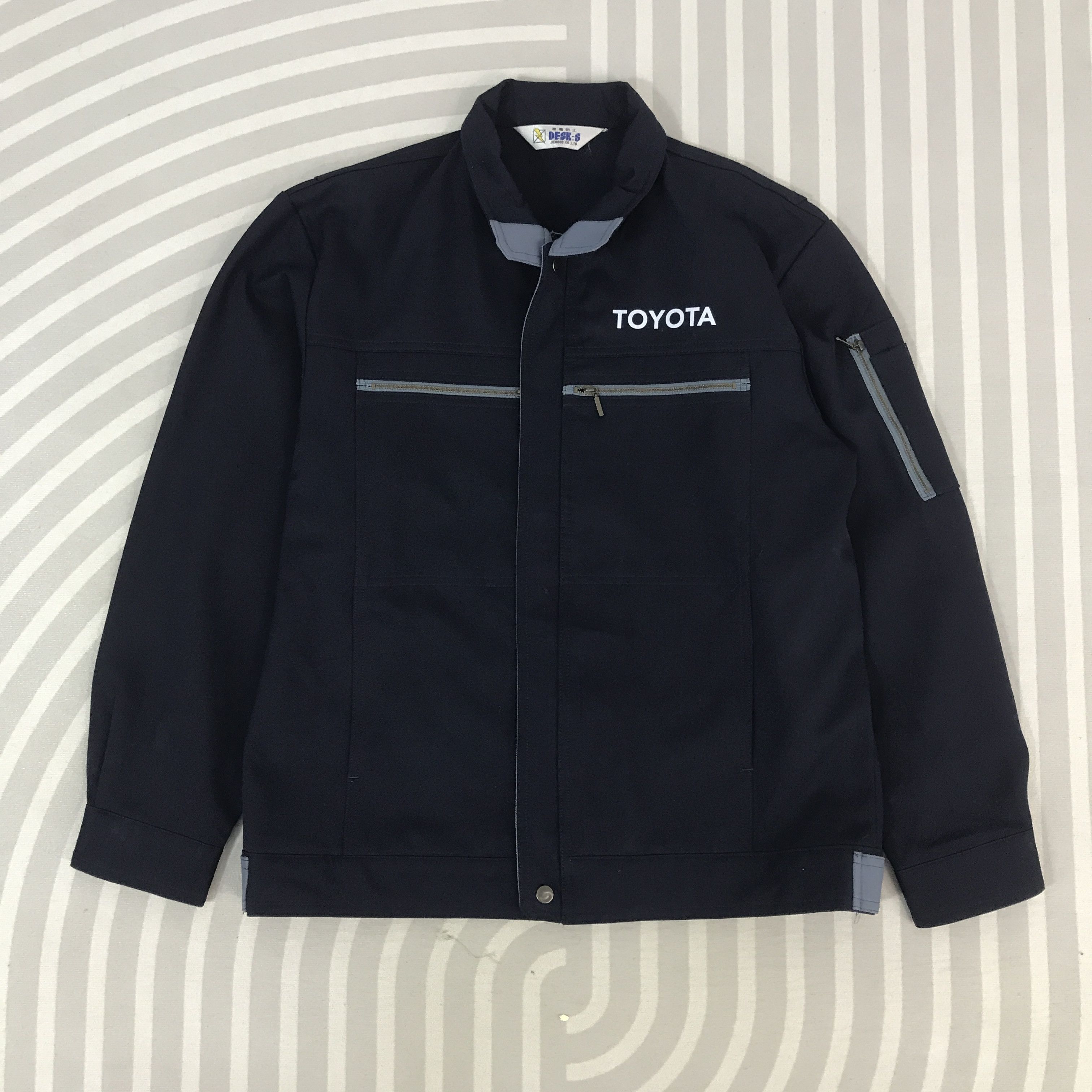 Japanese Brand Vintage Toyota Racing Motorsport custom Jacket K64B15 Size US M / EU 48-50 / 2 - 2 Thumbnail
