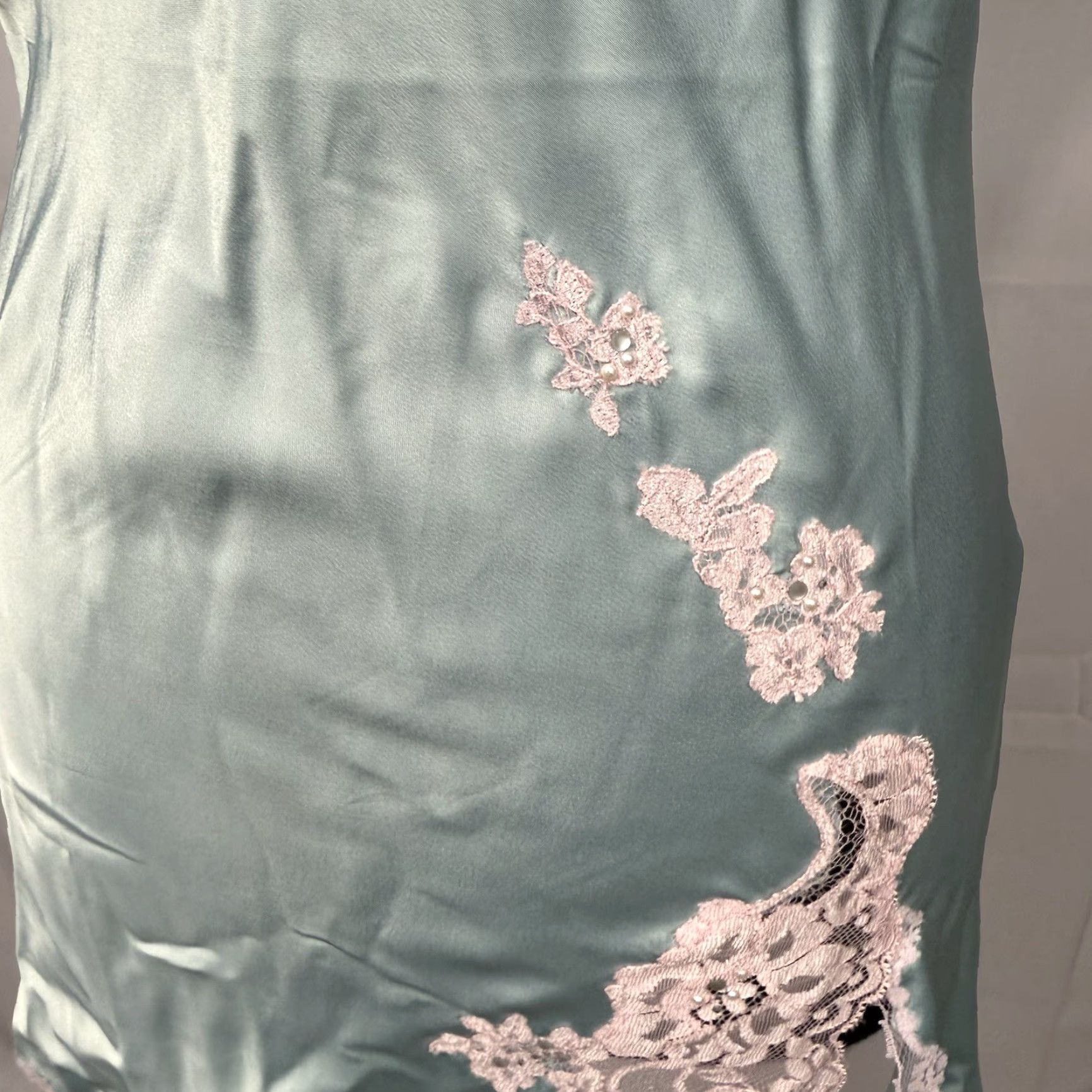 Victoria\'s Secret Angels Madison Beer Teal & Pink Lace Chemise Slip Dress  XS Womens