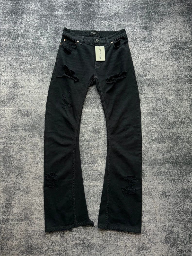 Balenciaga size XS Black curved knife destroyed denim pant