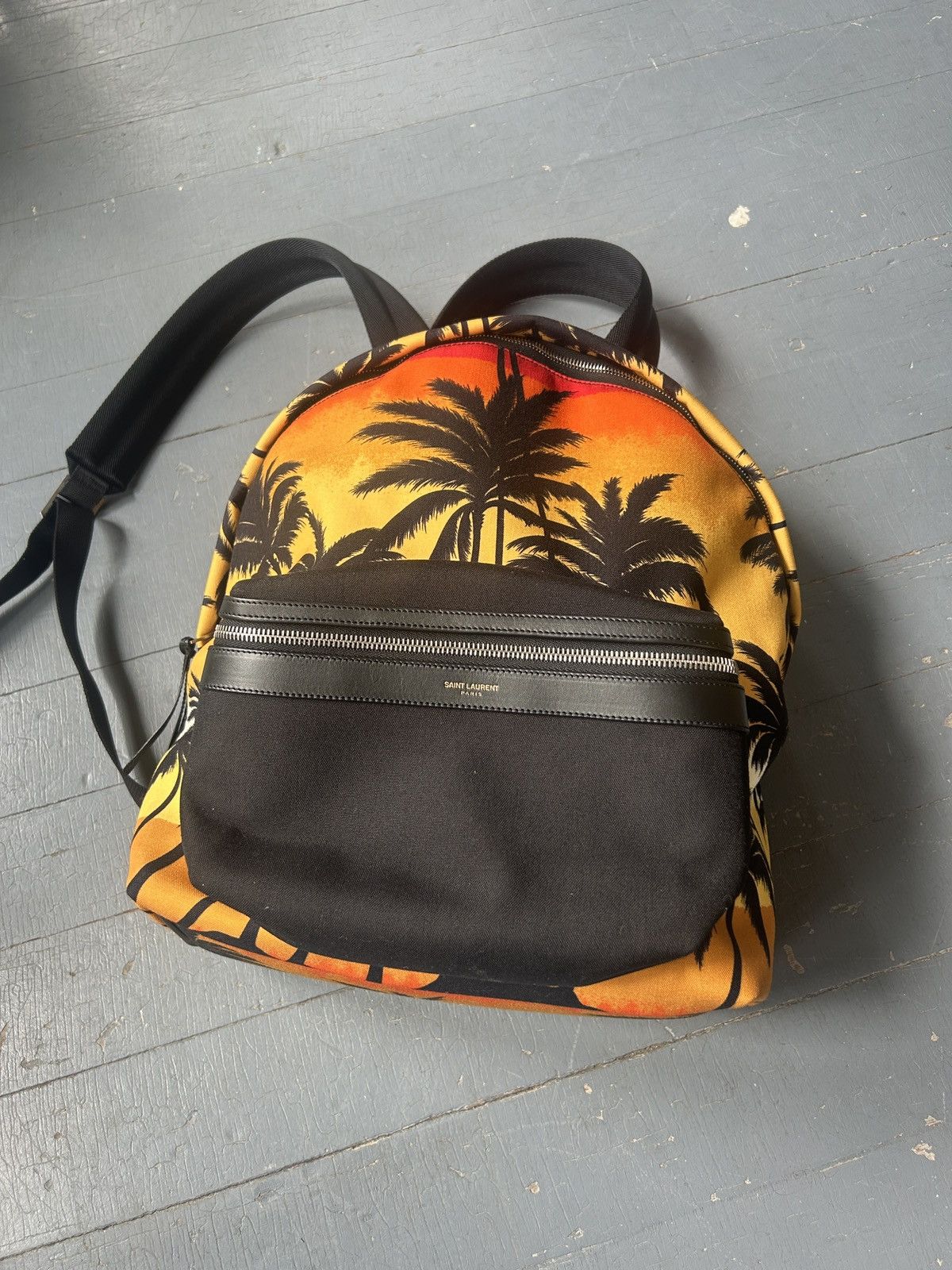 SAINT LAURENT パームツリー ボディバッグ SAINT LAURENT パームツリー ボディバッグ