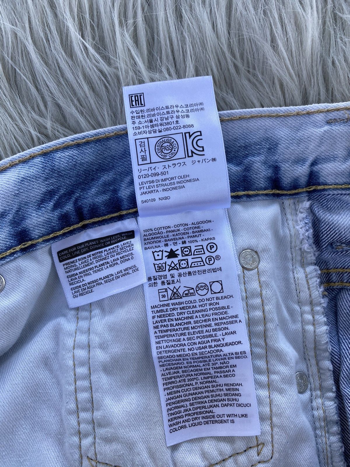 Levi's Levi’s 569 Distressed Painted Bleached Baggy Jeans Shorts 38 Size US 38 / EU 54 - 7 Thumbnail