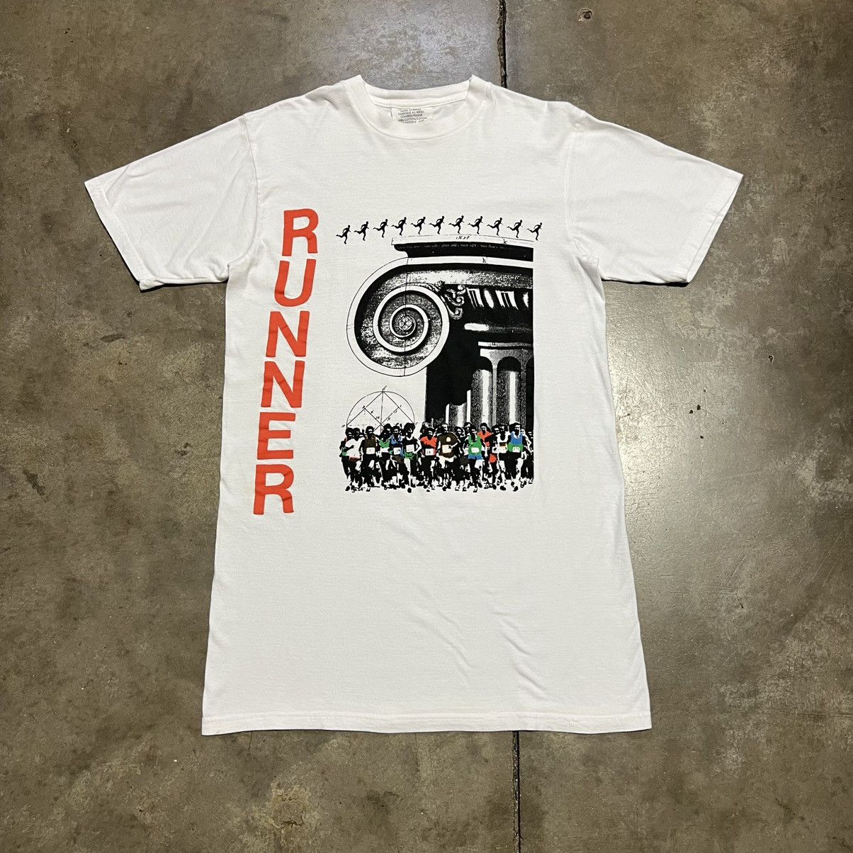 Vintage Vintage Running Graphic Tee Brazil Geometric Marathon 90s Size US M / EU 48-50 / 2 - 1 Thumbnail