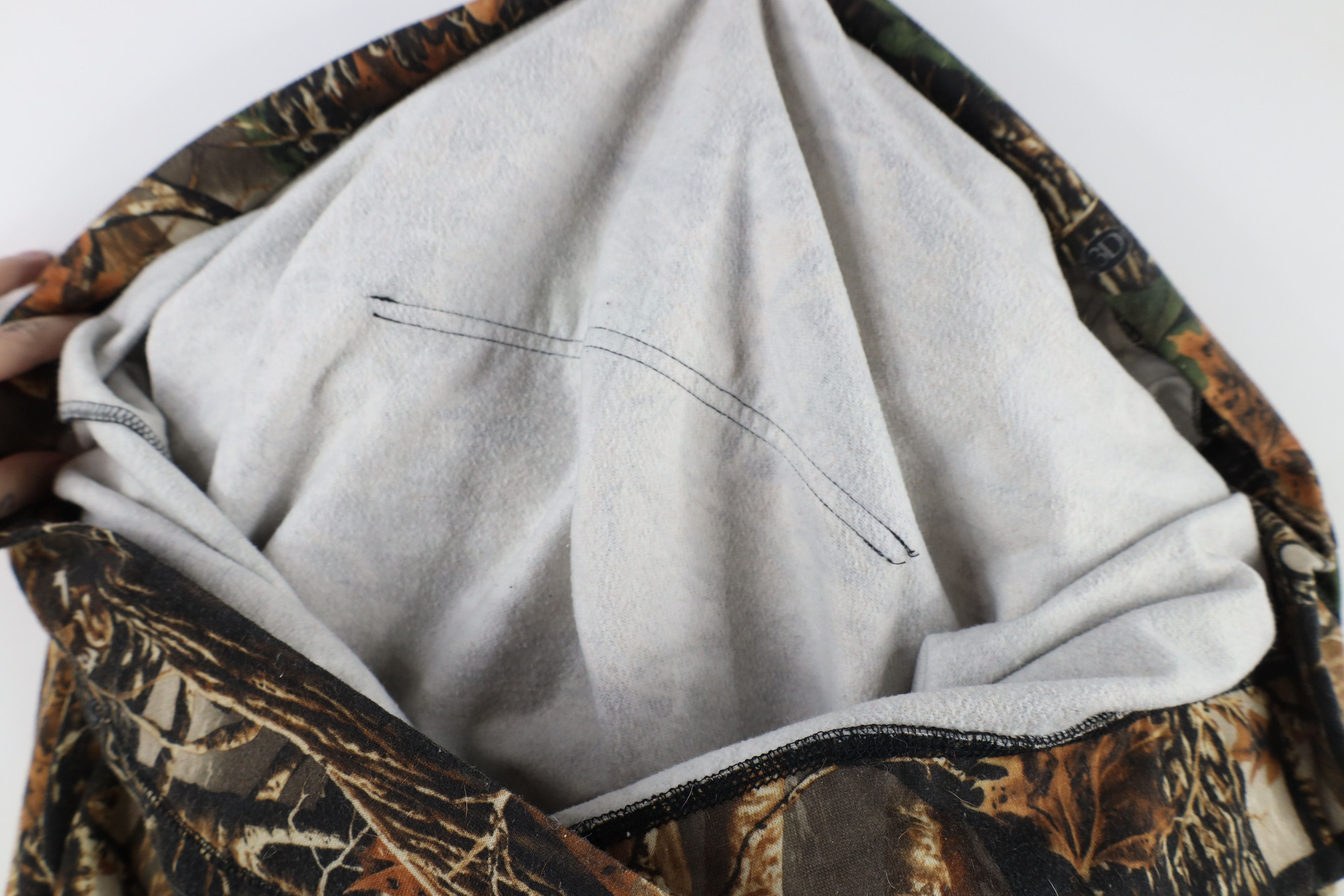 Cabelas × Vintage Vintage Cabelas Spell Out Camouflage Hoodie Sweatshirt Size US XXL / EU 58 / 5 - 9 Thumbnail