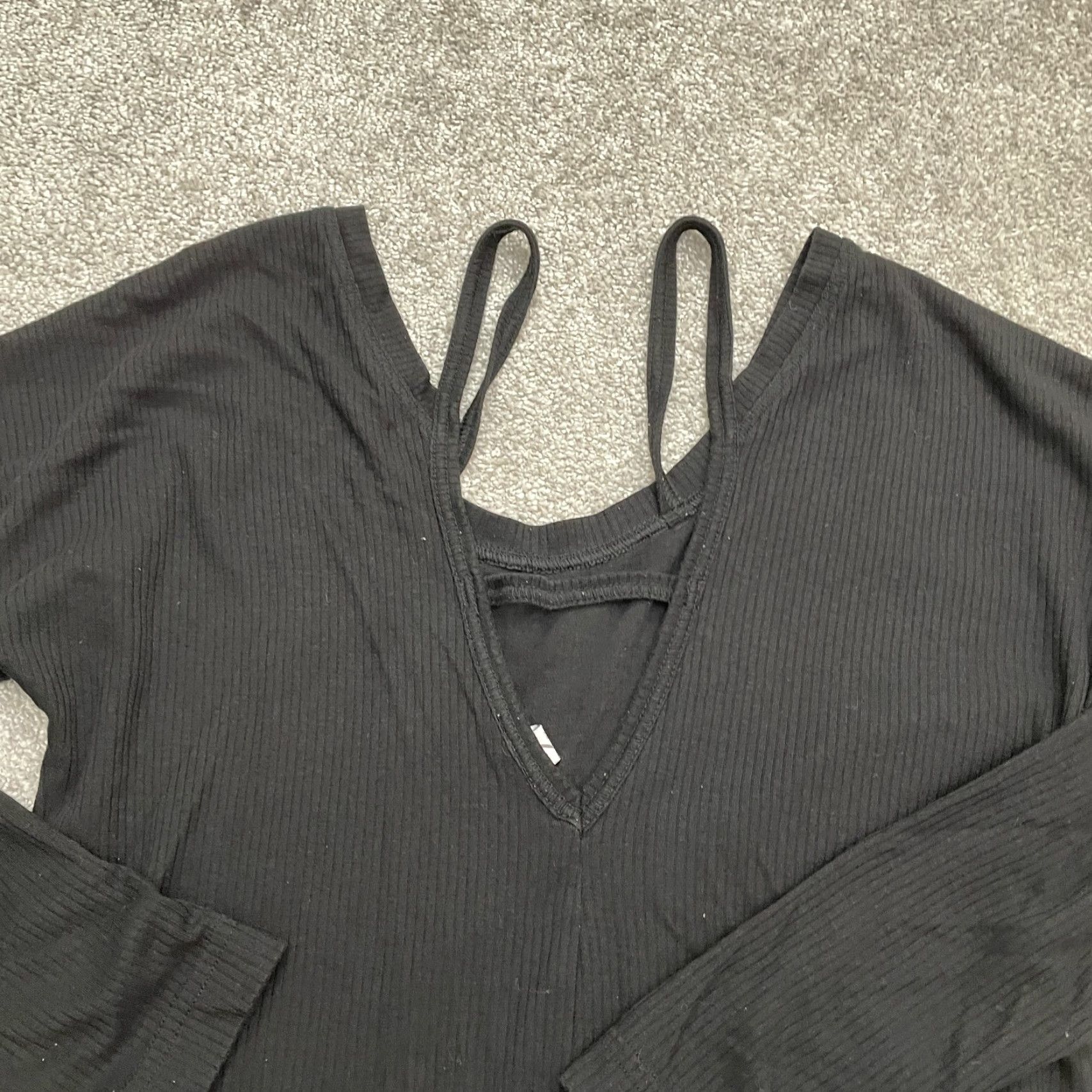 Vintage Zella Blouse Women Medium Black Cold Shoulder Knit Long Sleeve Casual Top Size M / US 6-8 / IT 42-44 - 4 Thumbnail