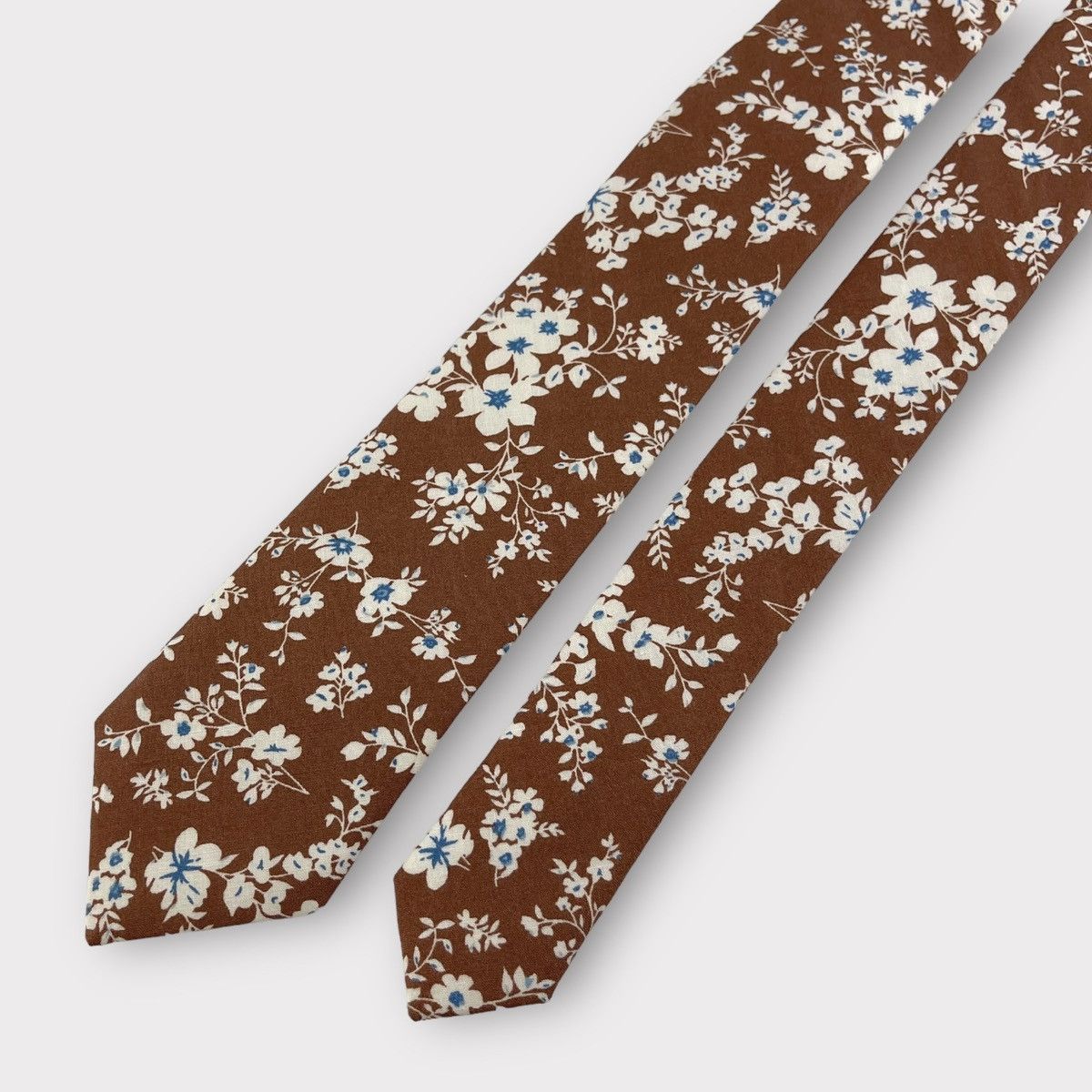 Other Men's Russet Brown Floral Print Necktie, Slim 2.5” Width Size ONE SIZE - 3 Thumbnail