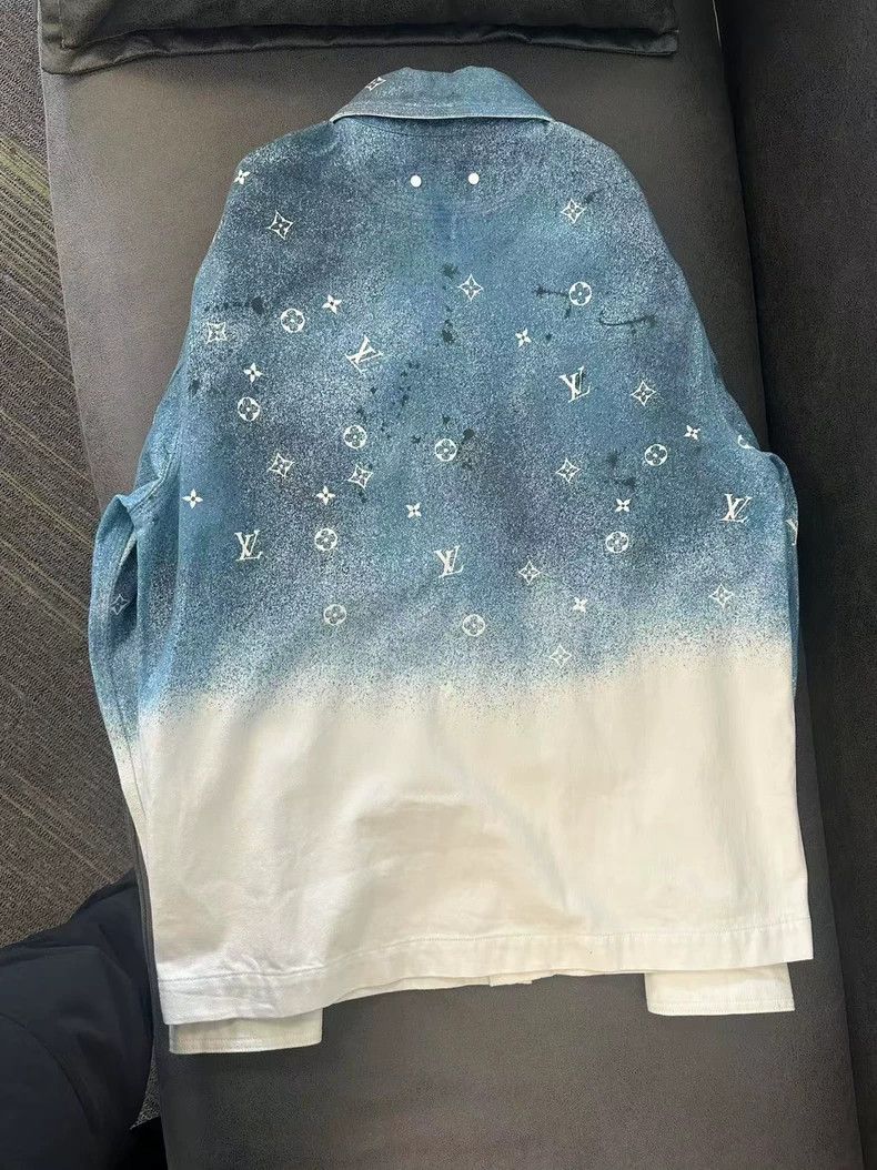Louis Vuitton Louis Vuitton Starry sky gradient logo denim shirt jacket Size US S / EU 44-46 / 1 - 4 Thumbnail