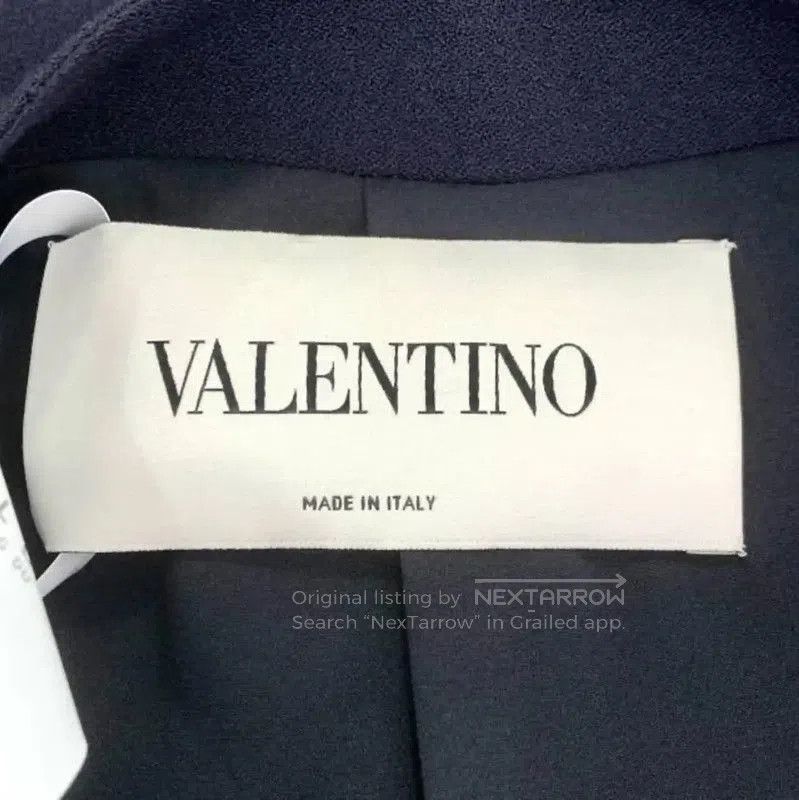 Valentino Valentino Navy Wool Pencil Skirt for Women . Size 23" - 5 Thumbnail