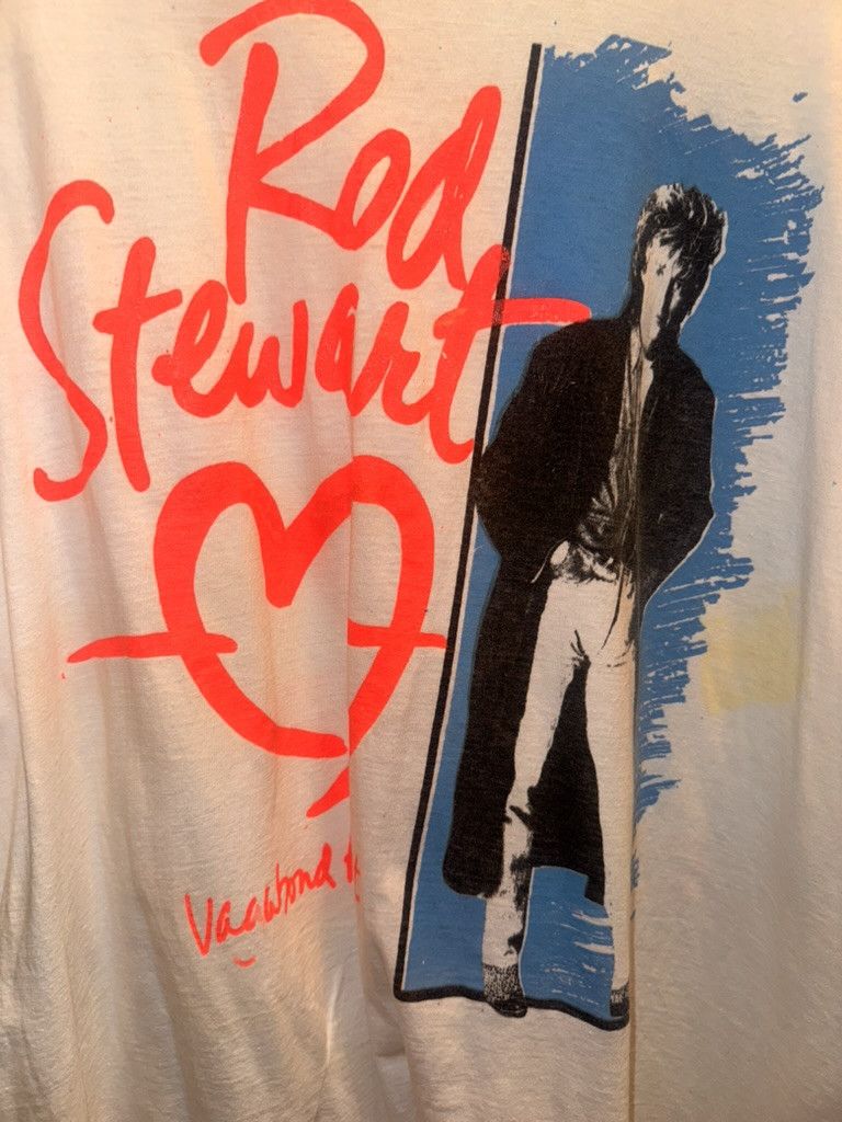 Vintage VINTAGE ROD STEWART "VEGABOND HEART" 1991 TOUR SHIRT Size US XXL / EU 58 / 5 - 2 Thumbnail