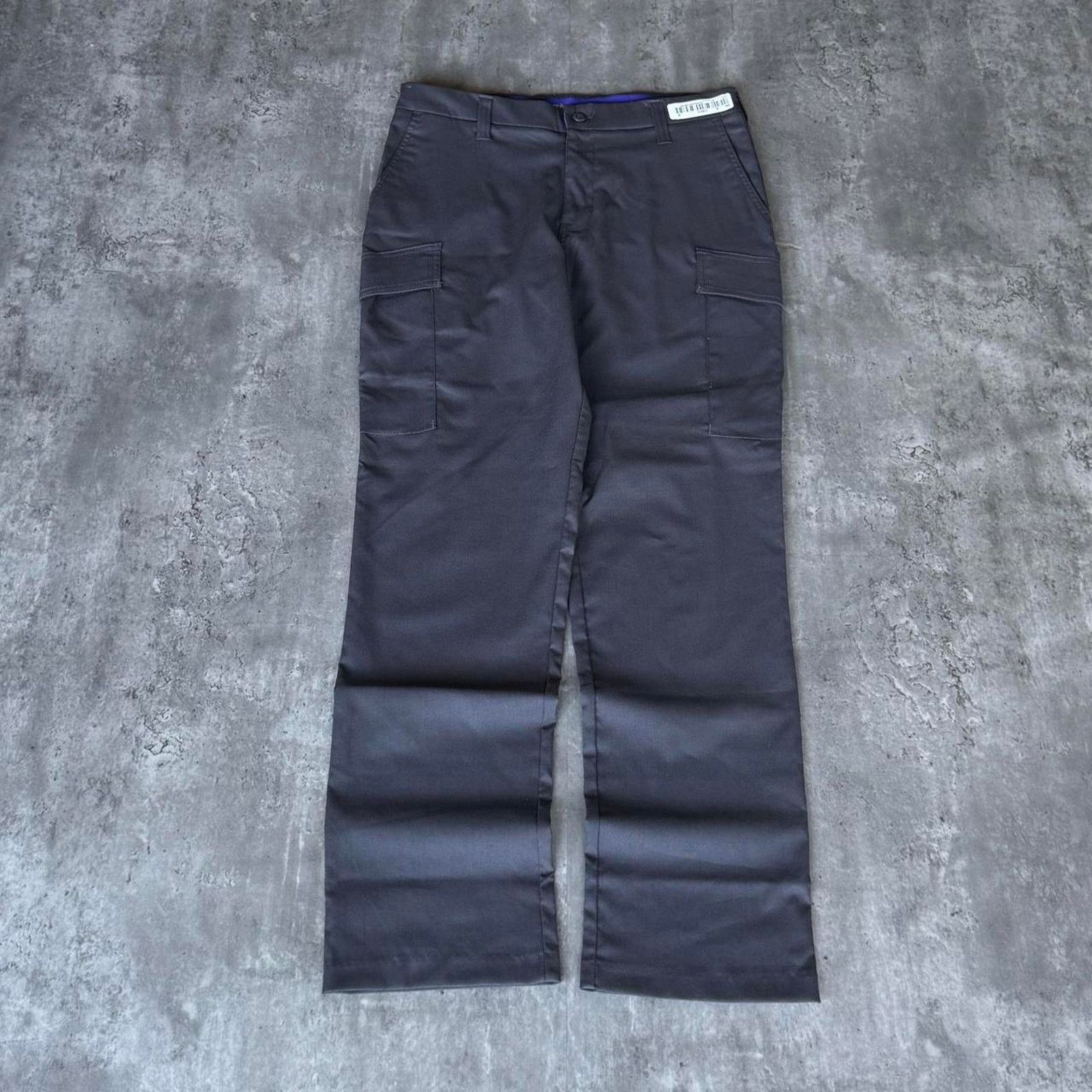 Cintas × Vintage Vintage Y2K Grey Cargo Pants Carhartt Style Skater Pants Size US 33 - 1 Thumbnail