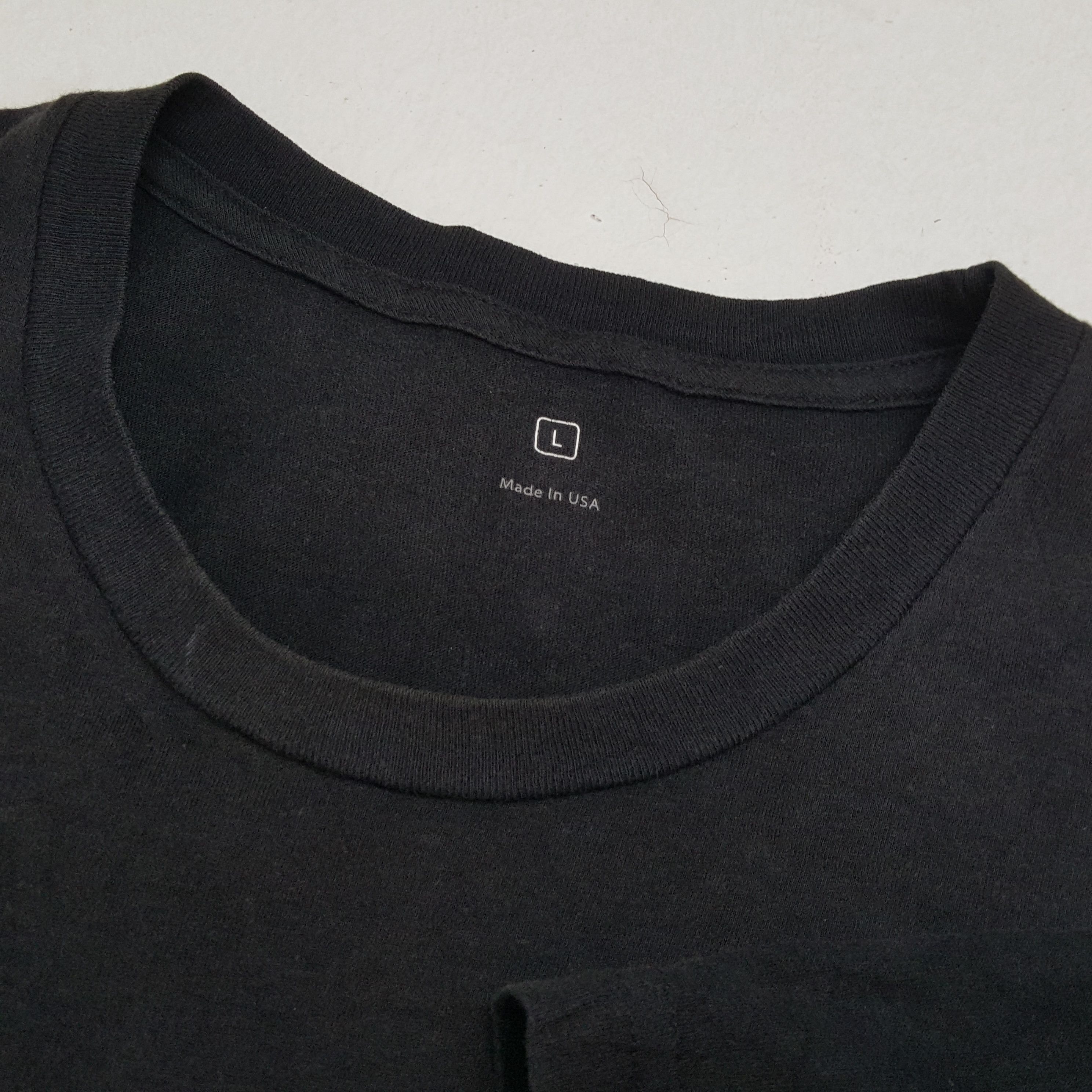 Apple × Vintage APPLE STORE Tshirt Center Logo Design Size US L / EU 52-54 / 3 - 7 Thumbnail