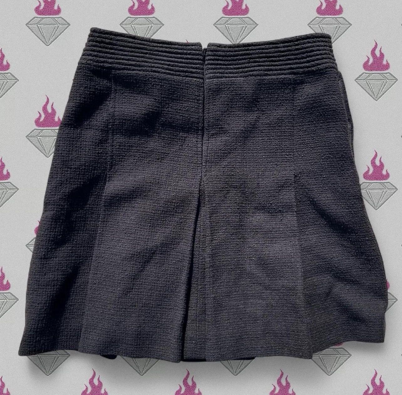Chanel Authentic Chanel Black Textured Knit Skirt Size 40 Fits S/M Size 40" / US 18 - 5 Thumbnail