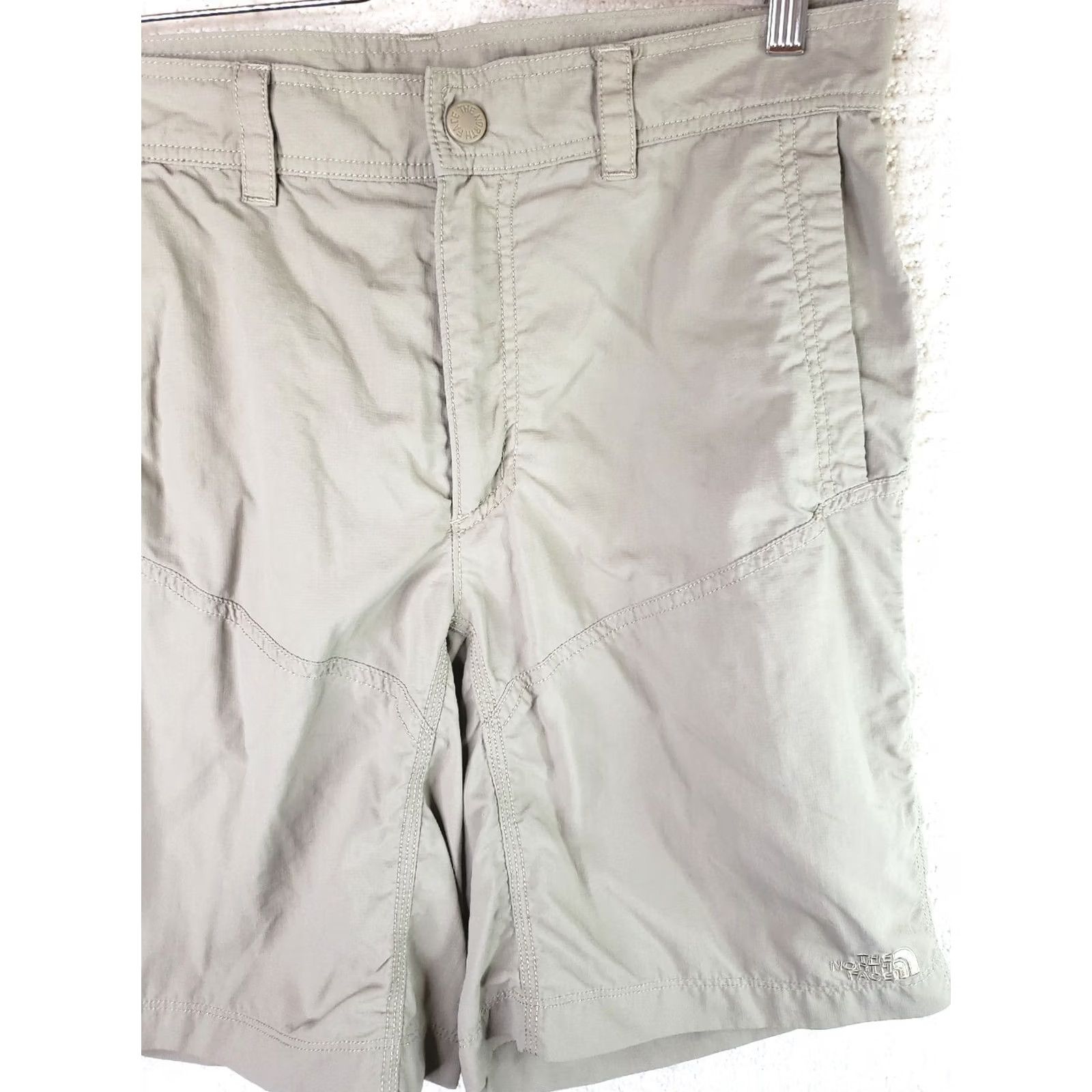 The North Face The North Face Shorts Mens 34 Beige Tan Chino Casual Hiking Golf Outdoors Size US 34 / EU 50 - 3 Thumbnail