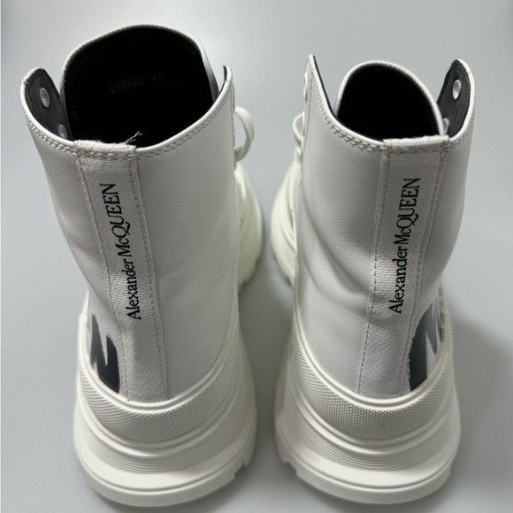Alexander McQueen Alexander McQueen Tread Slick Graffiti Leather Boots White B Size US 10 / EU 43 - 4 Thumbnail