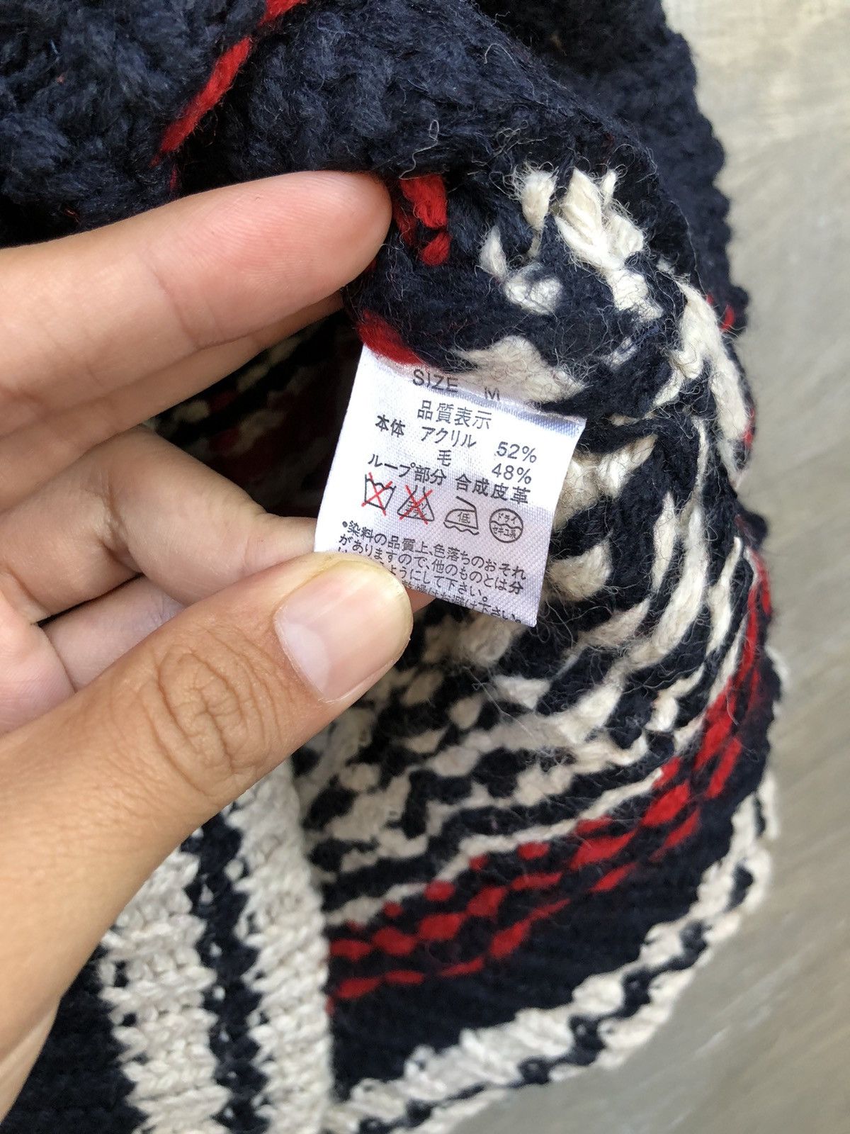 Japanese Brand Vintage Letter Back Number Navajo Pattern Wool Knit Vest Size US M / EU 48-50 / 2 - 4 Thumbnail