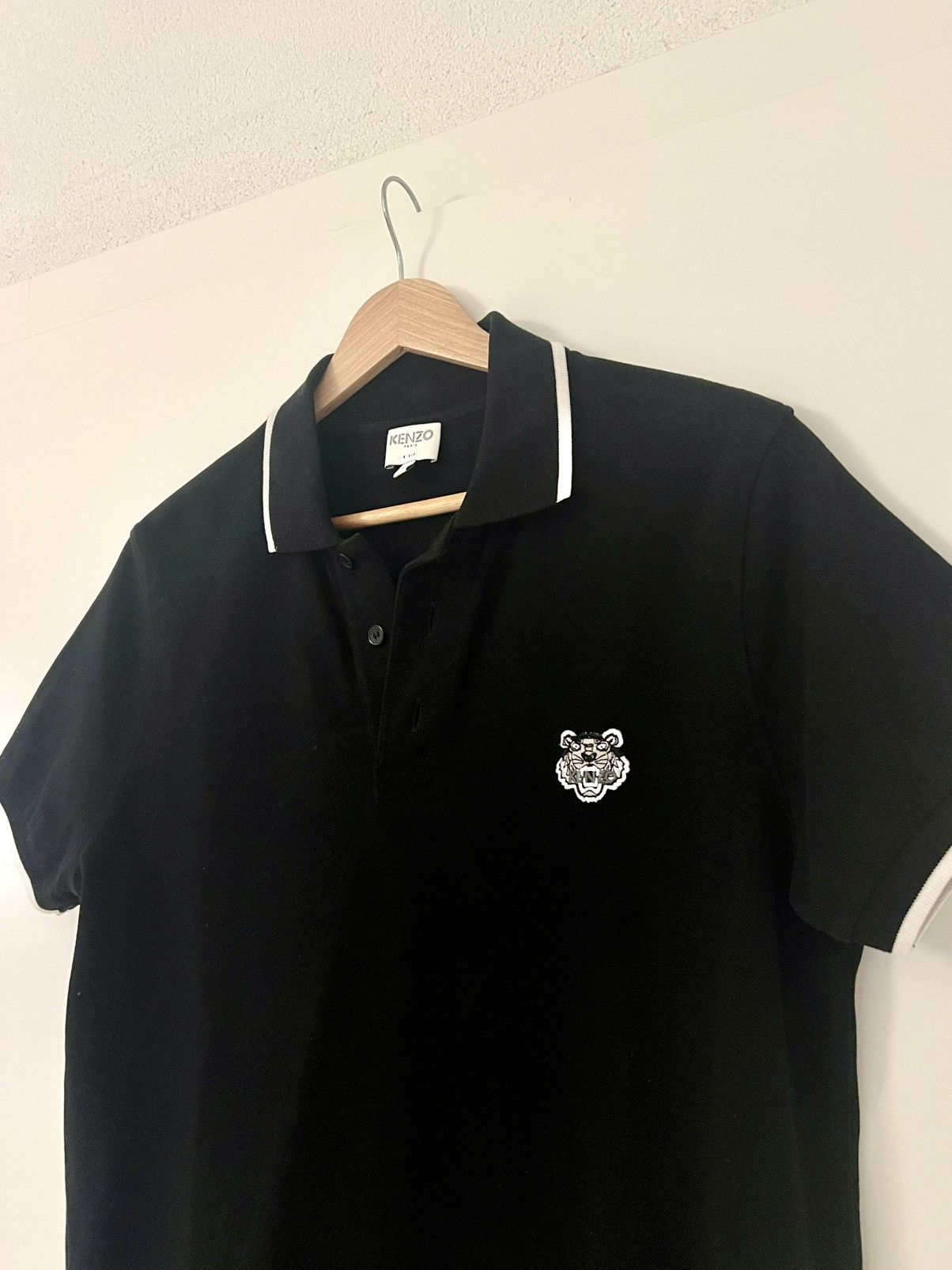 Kenzo NEVER WORN Kenzo Lion Polo Shirt All Black White Detailing Size US S / EU 44-46 / 1 - 2 Thumbnail