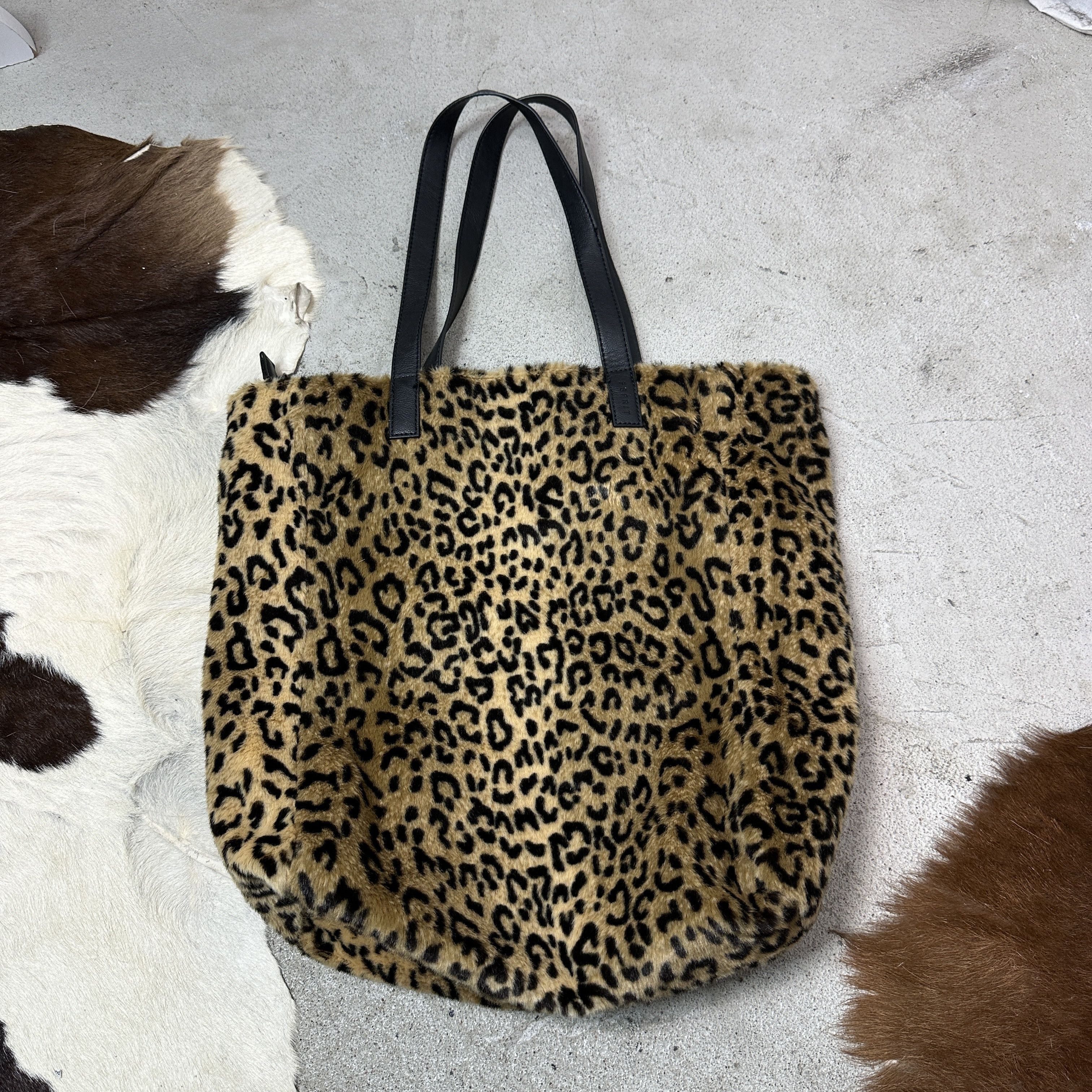 Vintage Vintage Cheetah Faux Fur Shopper Bag Y2K Size ONE SIZE - 2 Thumbnail