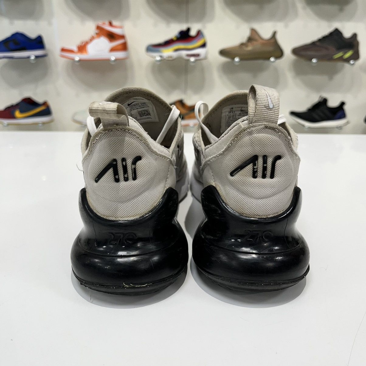 Nike Nike Air Max 270 White Black Hyper Royal (GS) Size US 5 / EU 37 - 4 Thumbnail