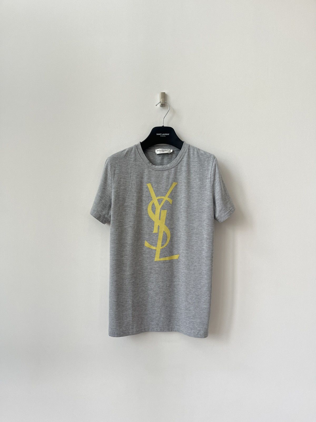 Yves Saint Laurent Vintage YVES SAINT LAURENT Tee YSL Big Logo France Paris Size US S / EU 44-46 / 1 - 1 Thumbnail