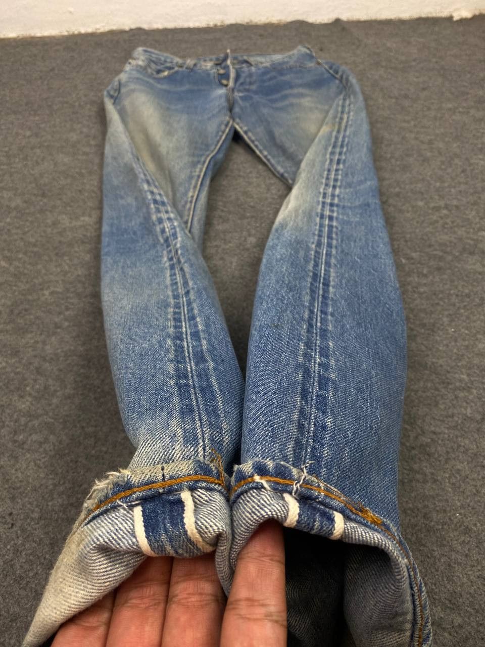 Levi's vintage 80s levis 501 selvedge distressed denim nice design Size US 28 / EU 44 - 16 Thumbnail