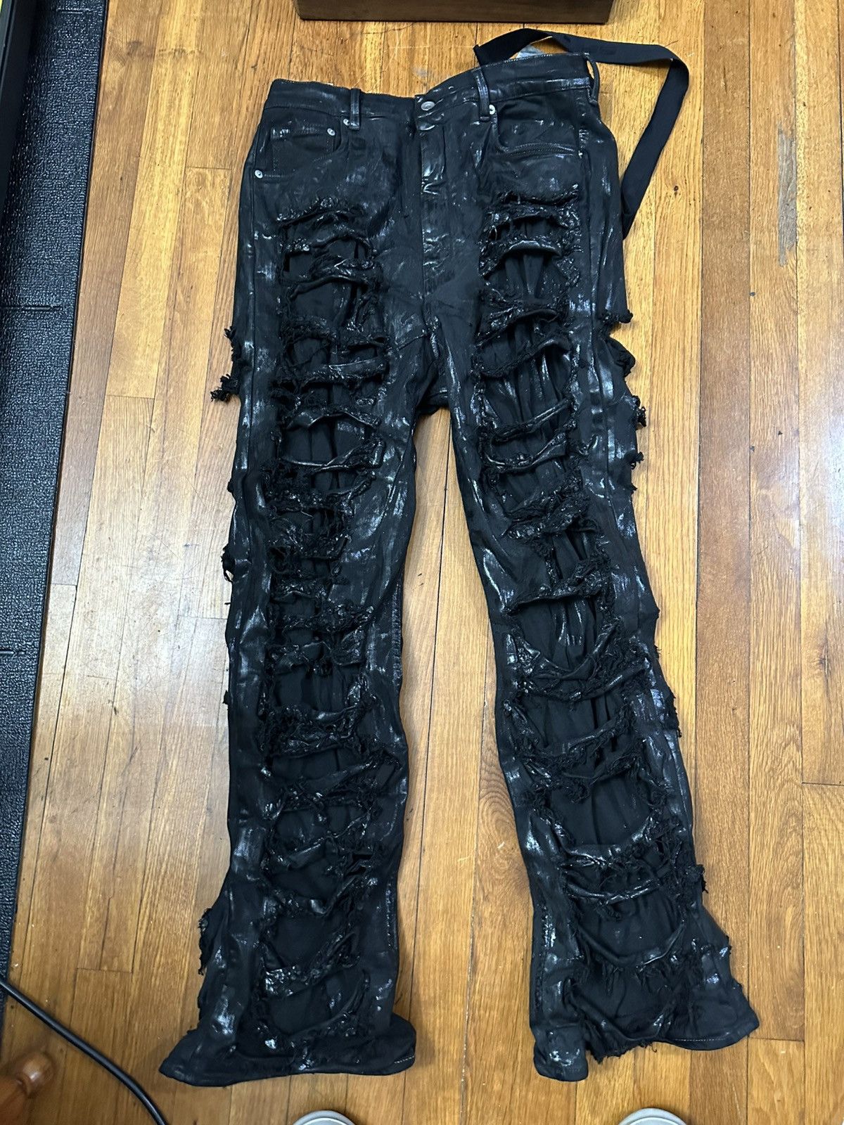 Rick Owens Drkshdw Rick Owens FW23 Luxor GETH CUT DISTRESSED SBFLS JEANS Size US 33 - 1 Thumbnail