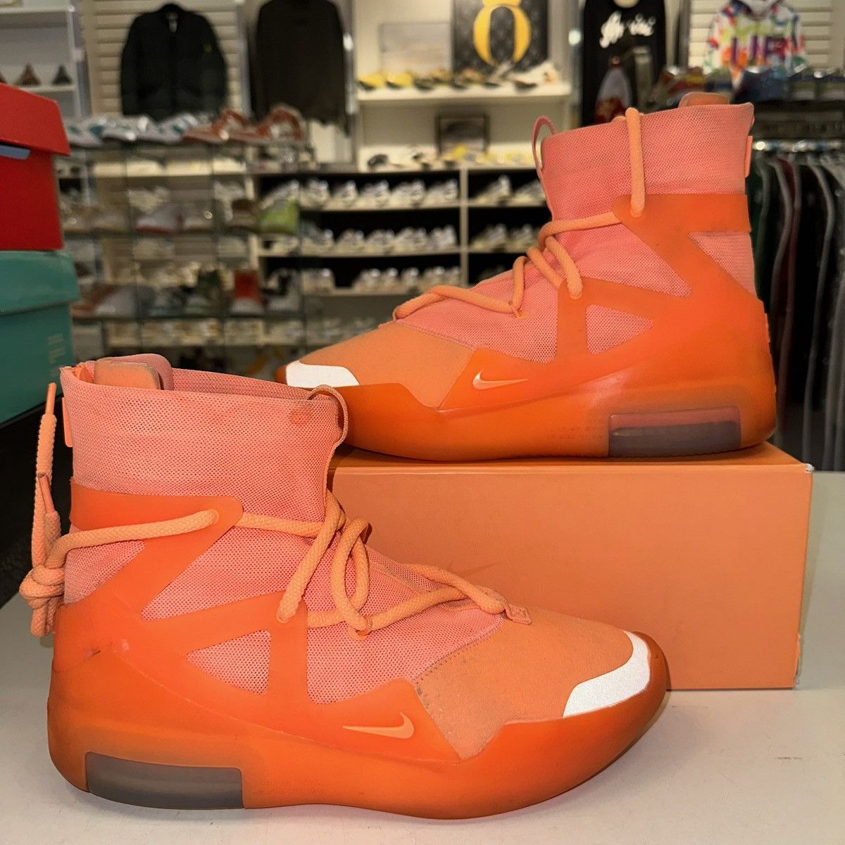 Nike orange pulse best sale