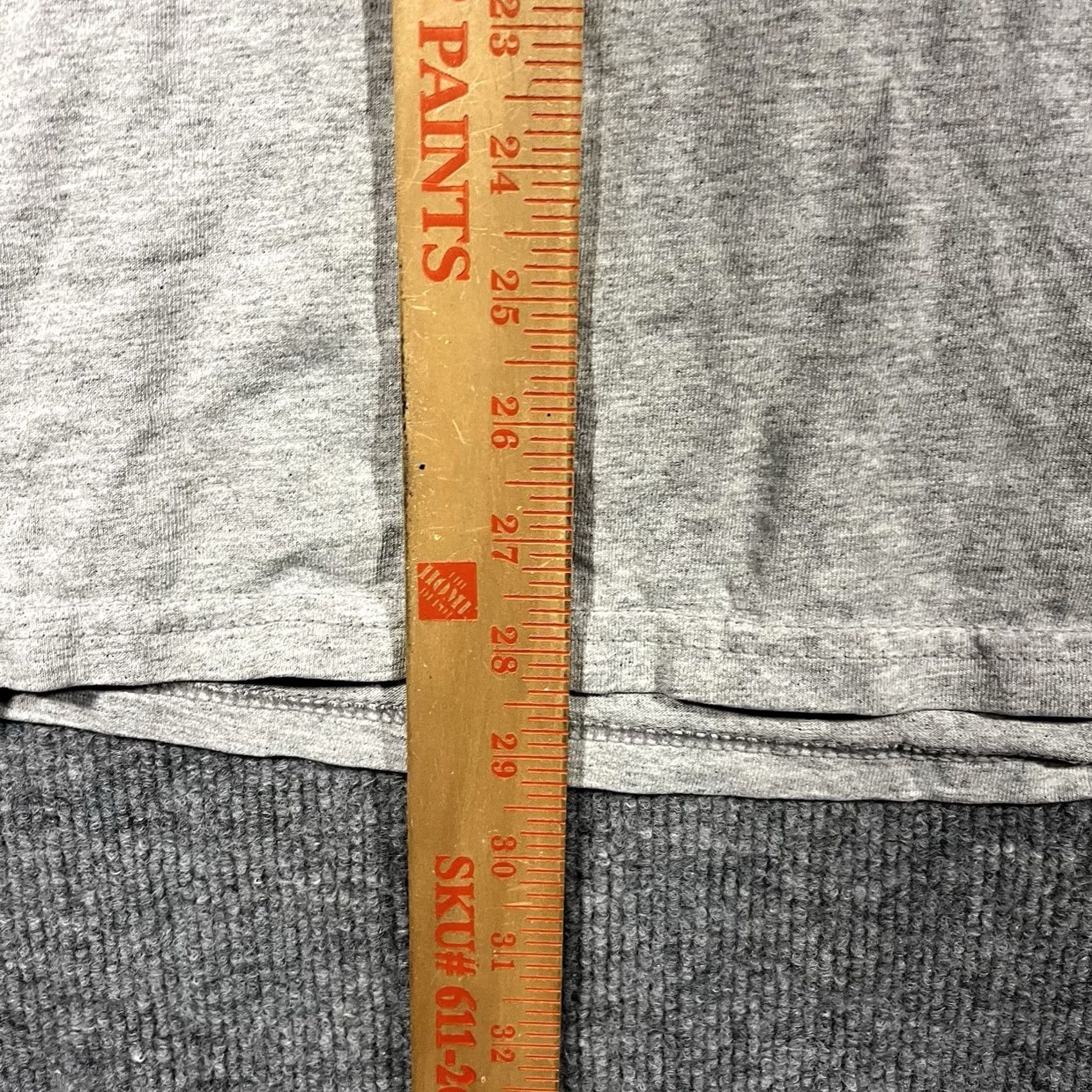 NFL VINTAGE NFL Miami Dolphins Graphic T-Shirt Mens XL Gray Heather 90s Logo Crew Neck Short Sleeve Cotton Blend 1990s Retro Sports Shirt Size US XL / EU 56 / 4 - 6 Thumbnail