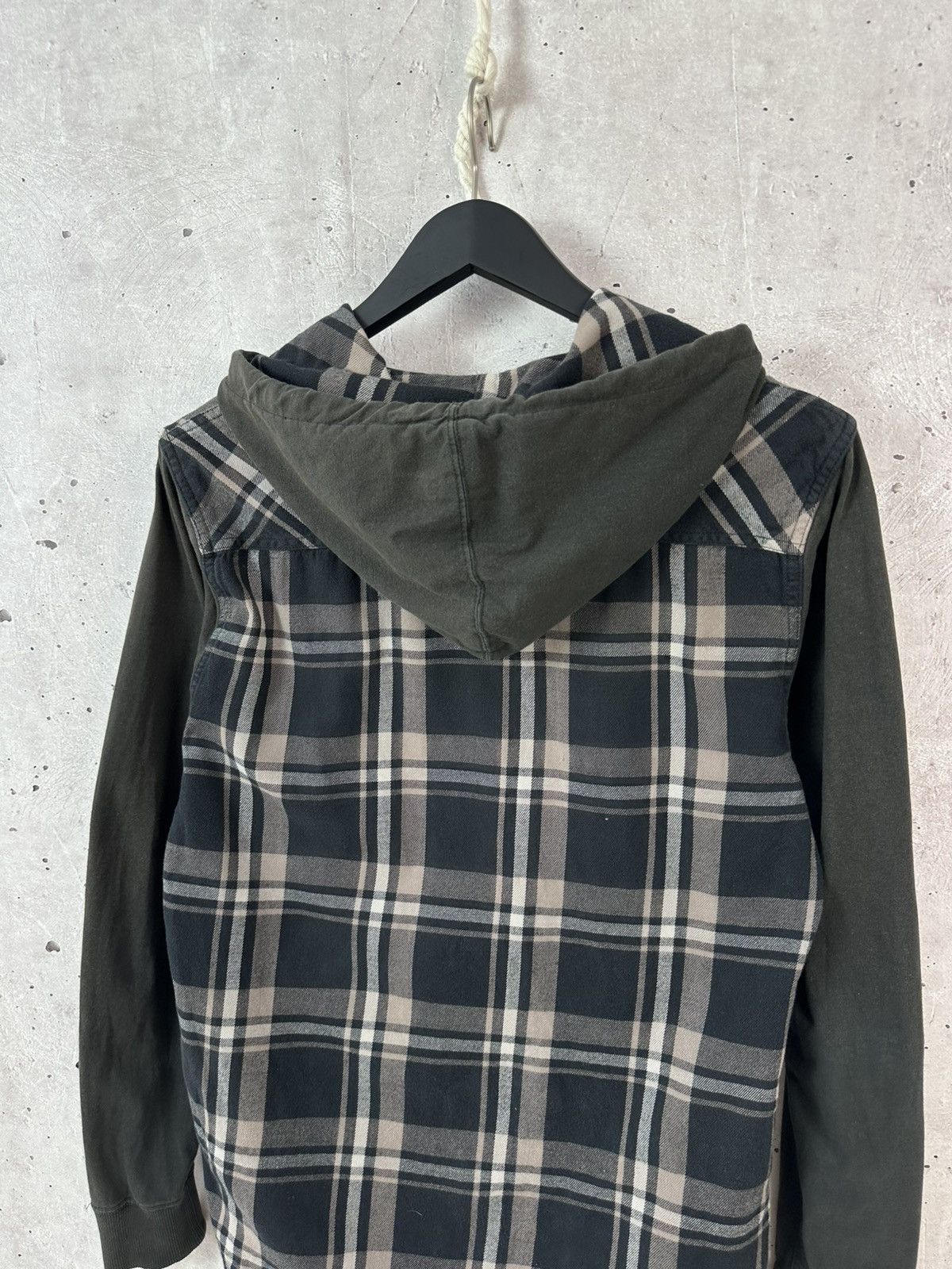 Oakley Vintage Oakley Check Long Sleeve Hooded Flannel Shirt Size US M / EU 48-50 / 2 - 7 Thumbnail