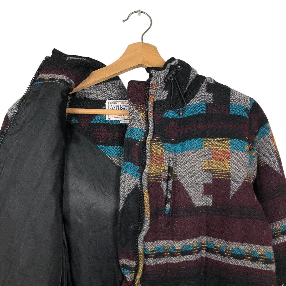 Japanese Brand 🔥90’s Vintage Navajo Aztec Design Jacket Anti Ballistic Size US M / EU 48-50 / 2 - 11 Thumbnail