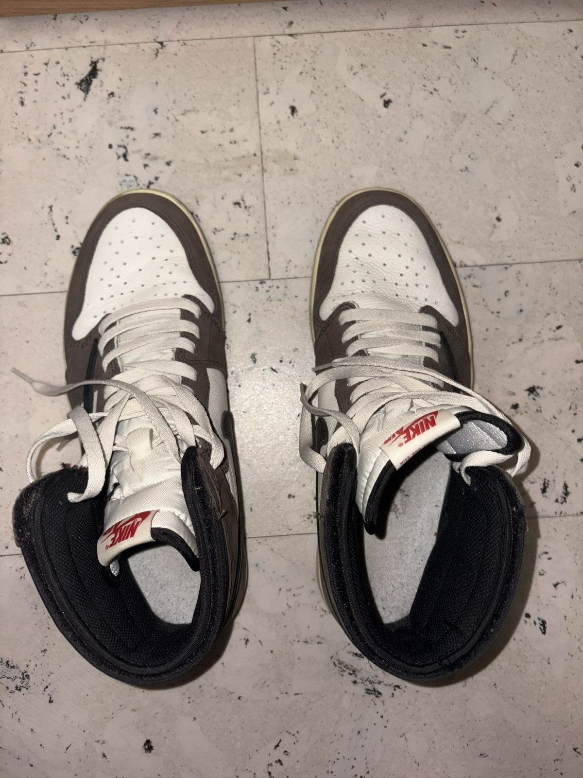 Jordan Brand Jordan 1 Retro High OG SP Travis Scott mocha Size US 11 / EU 44 - 3 Thumbnail