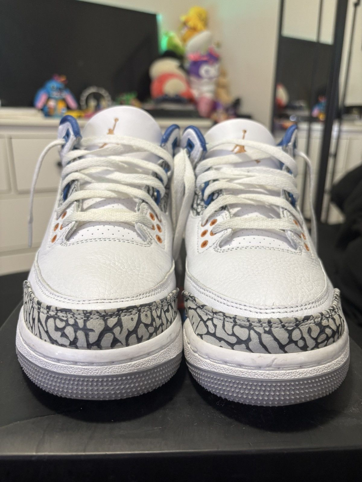 Jordan Brand Air Jordan 3 Retro GS Size US 7 / EU 40 - 1 Thumbnail